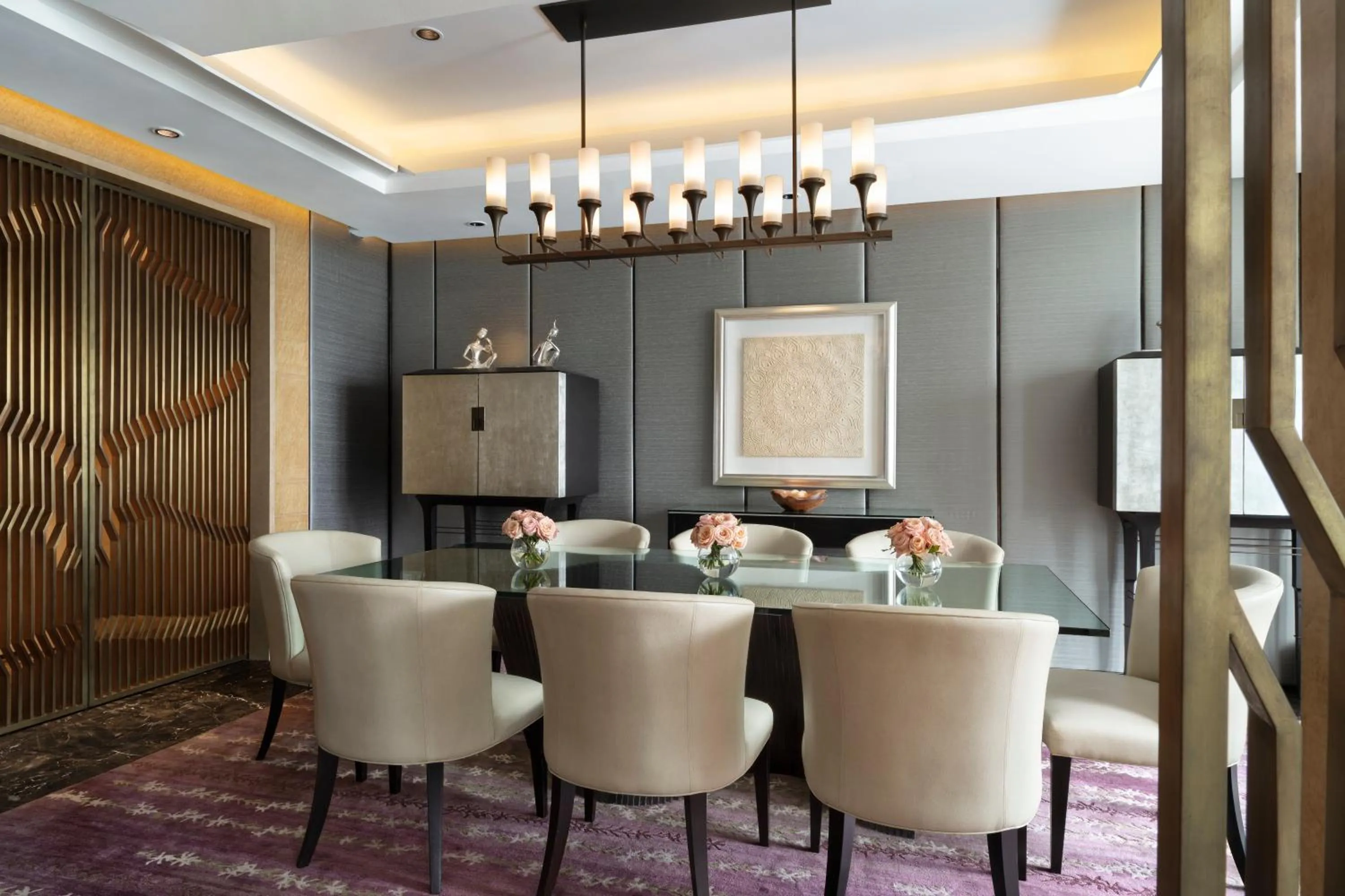 Dining area in Siam Kempinski Hotel Bangkok