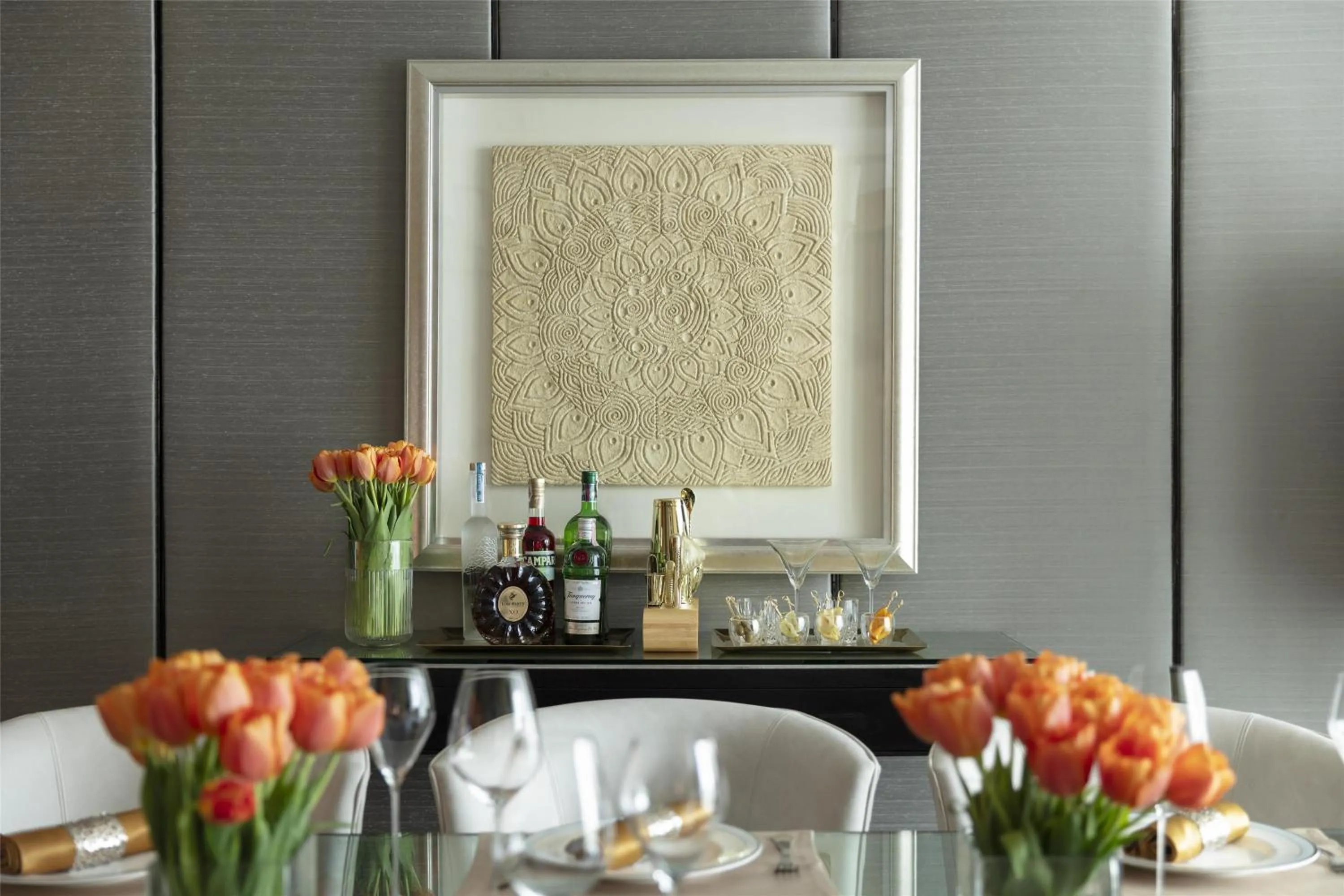 Food and drinks in Siam Kempinski Hotel Bangkok