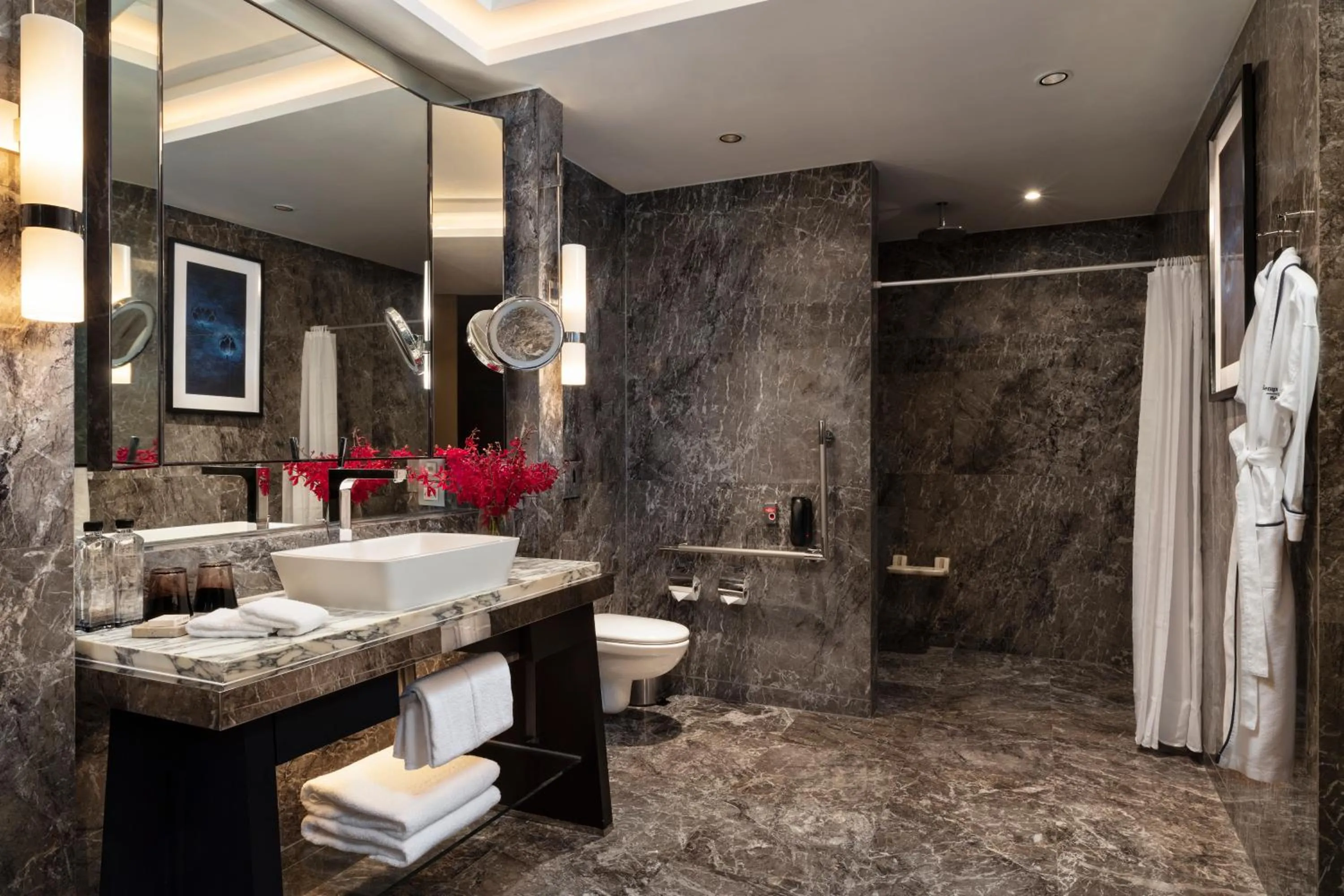 acessibility in Siam Kempinski Hotel Bangkok