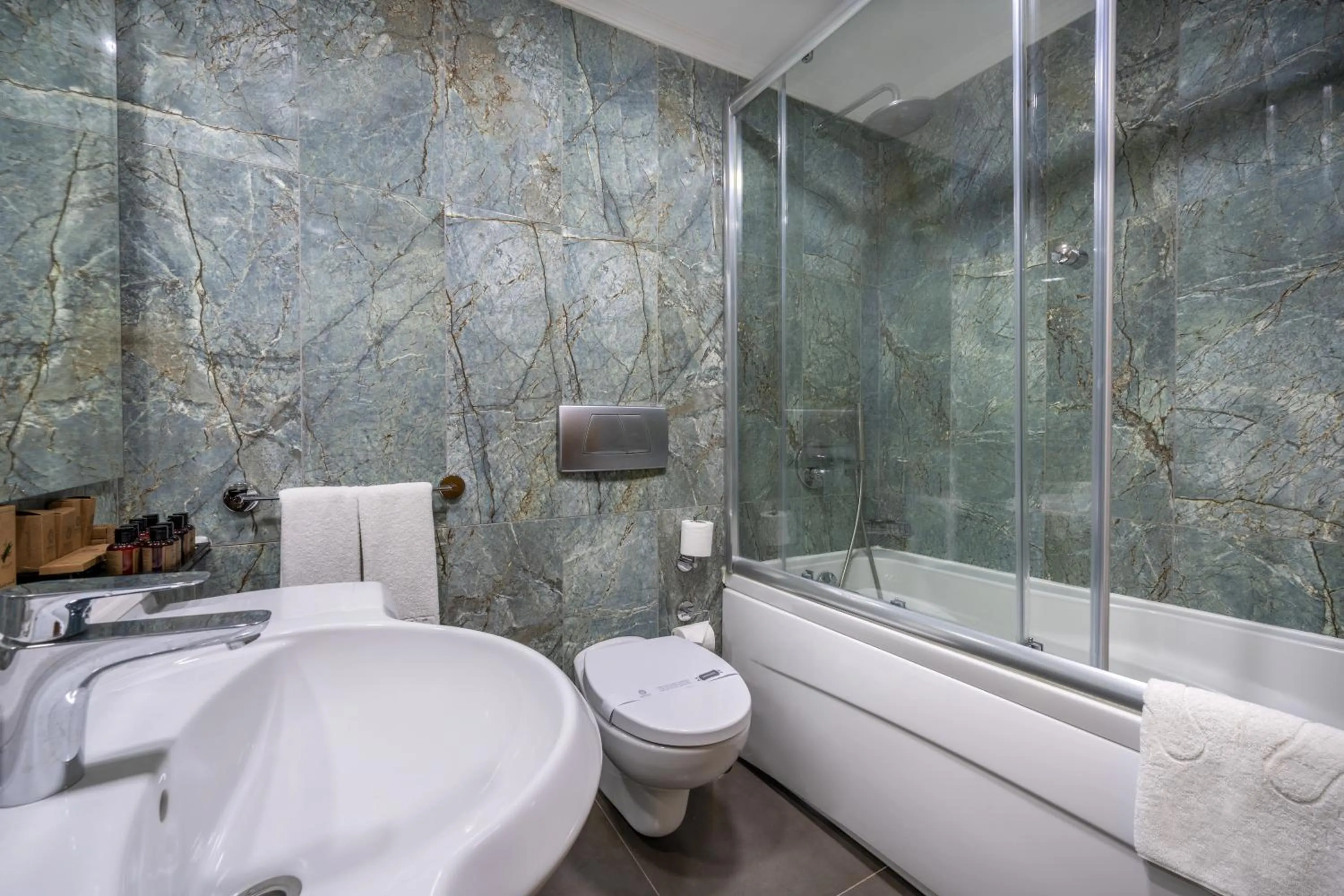 Bathroom in Selectum Family Resort Side