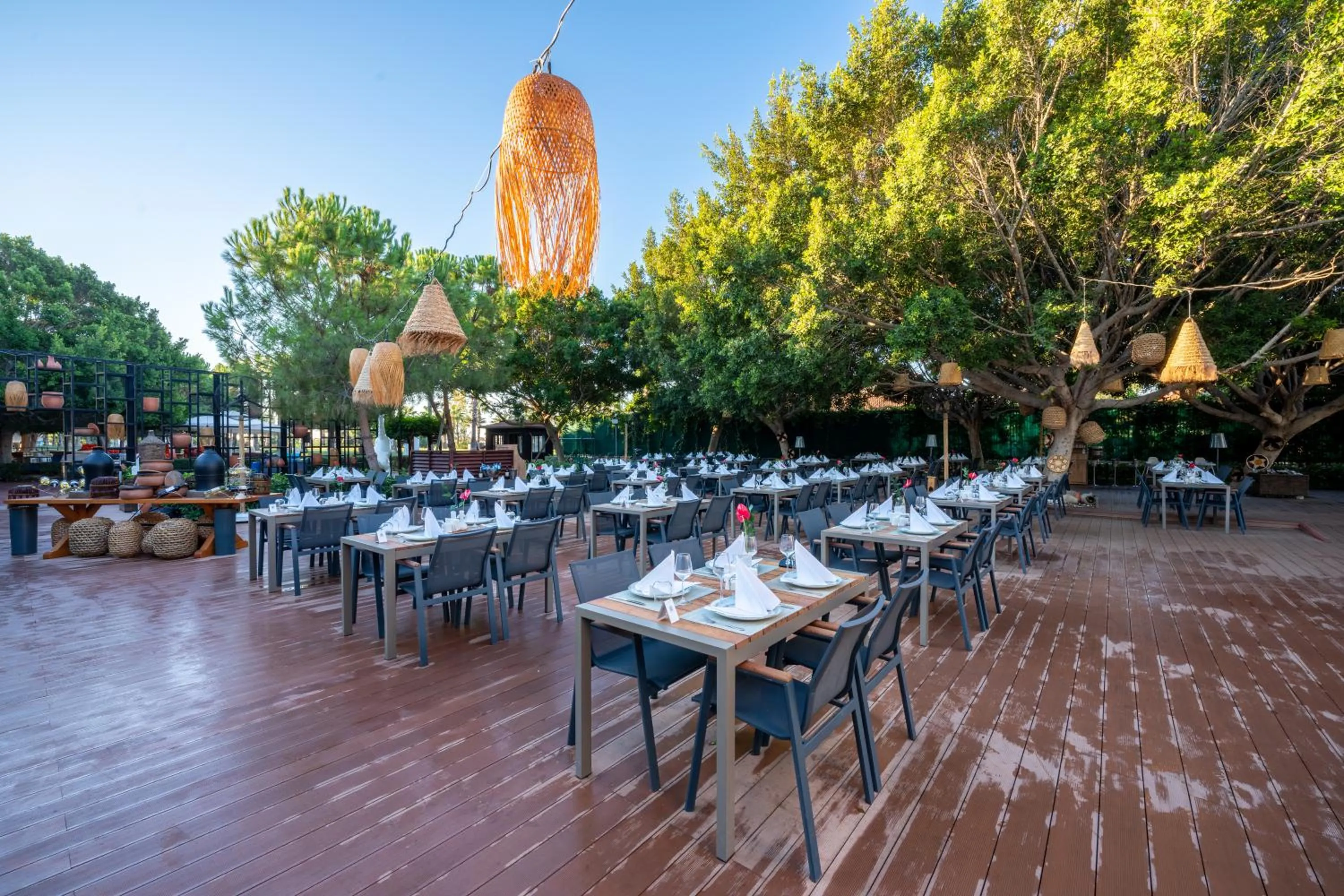 Restaurant/places to eat in Selectum Family Resort Side