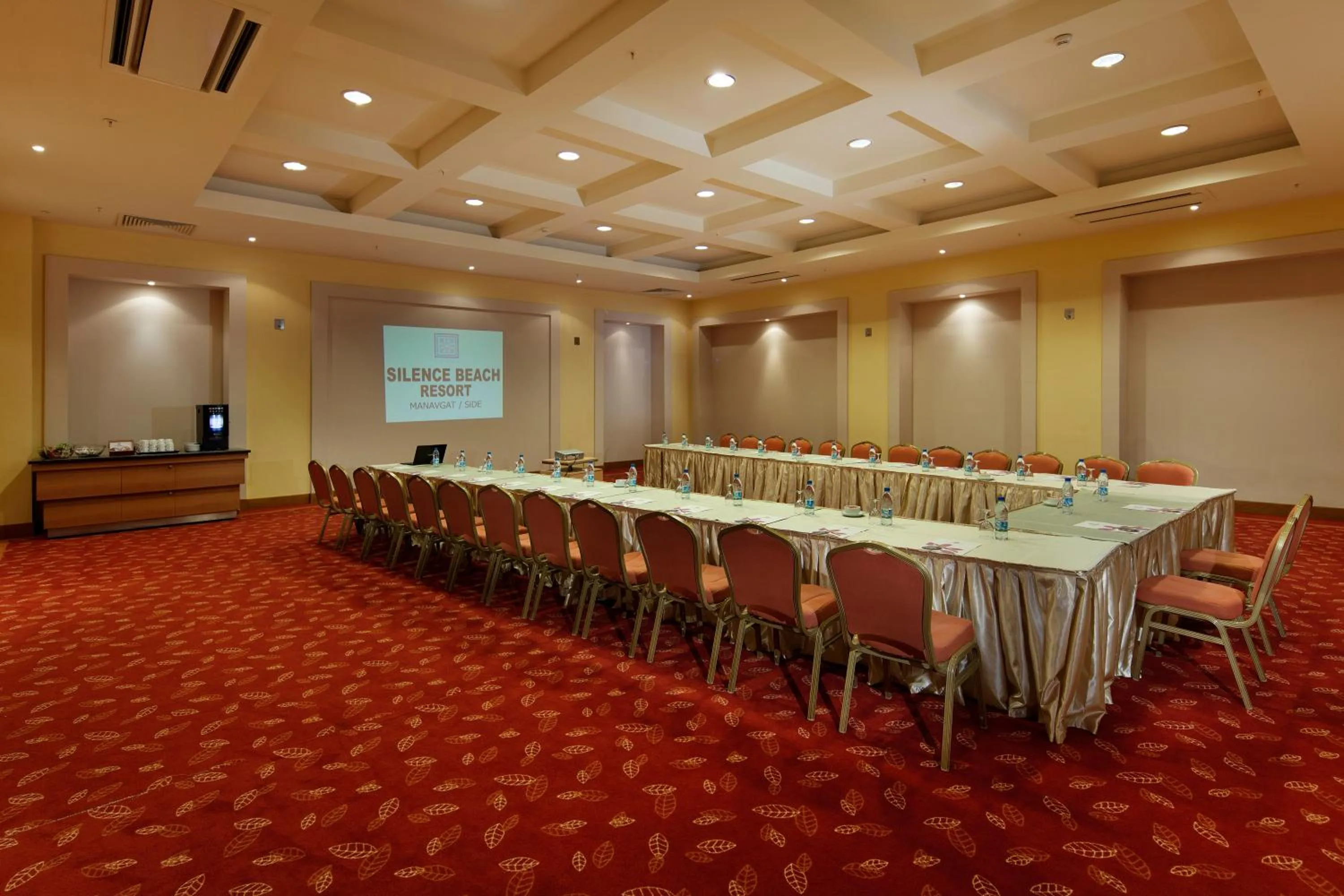 Business facilities in Selectum Family Resort Side