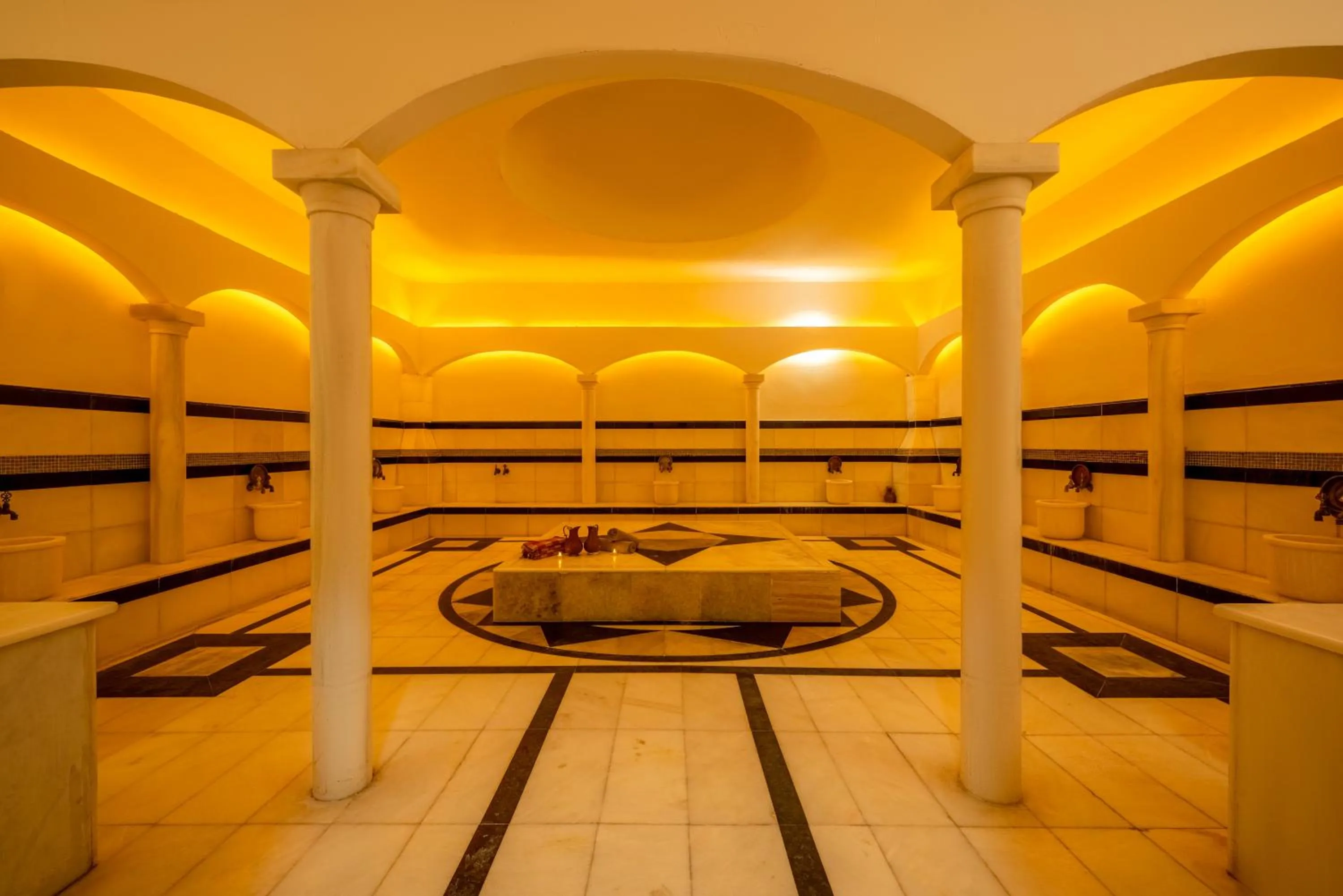 Public Bath in Selectum Family Resort Side