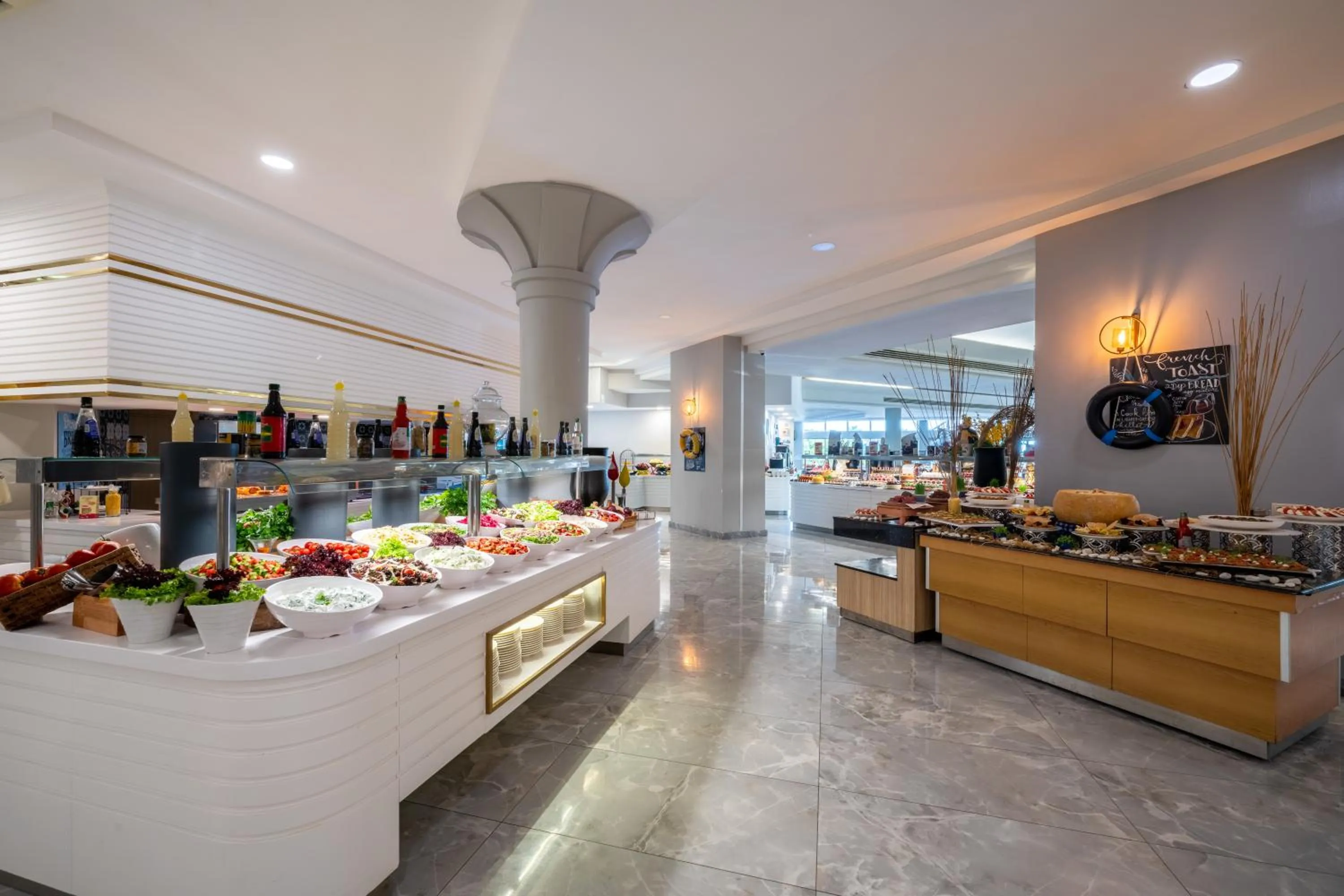 Restaurant/places to eat in Selectum Family Resort Side