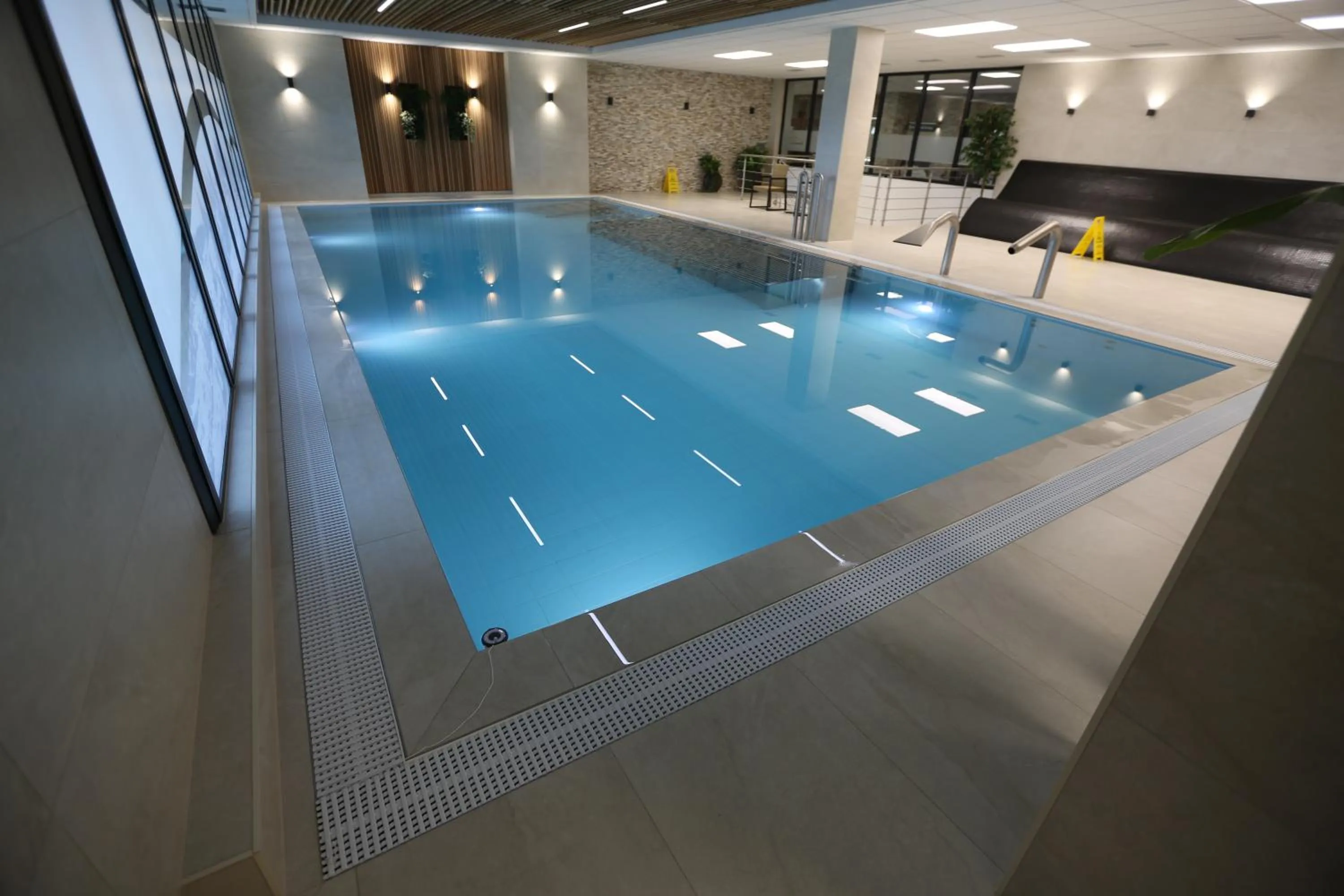 Swimming pool in Hotel Červenohorské sedlo