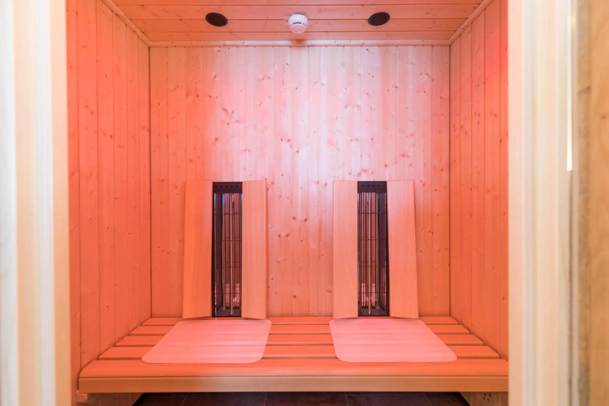 Sauna in OFENTÜRL alpine living