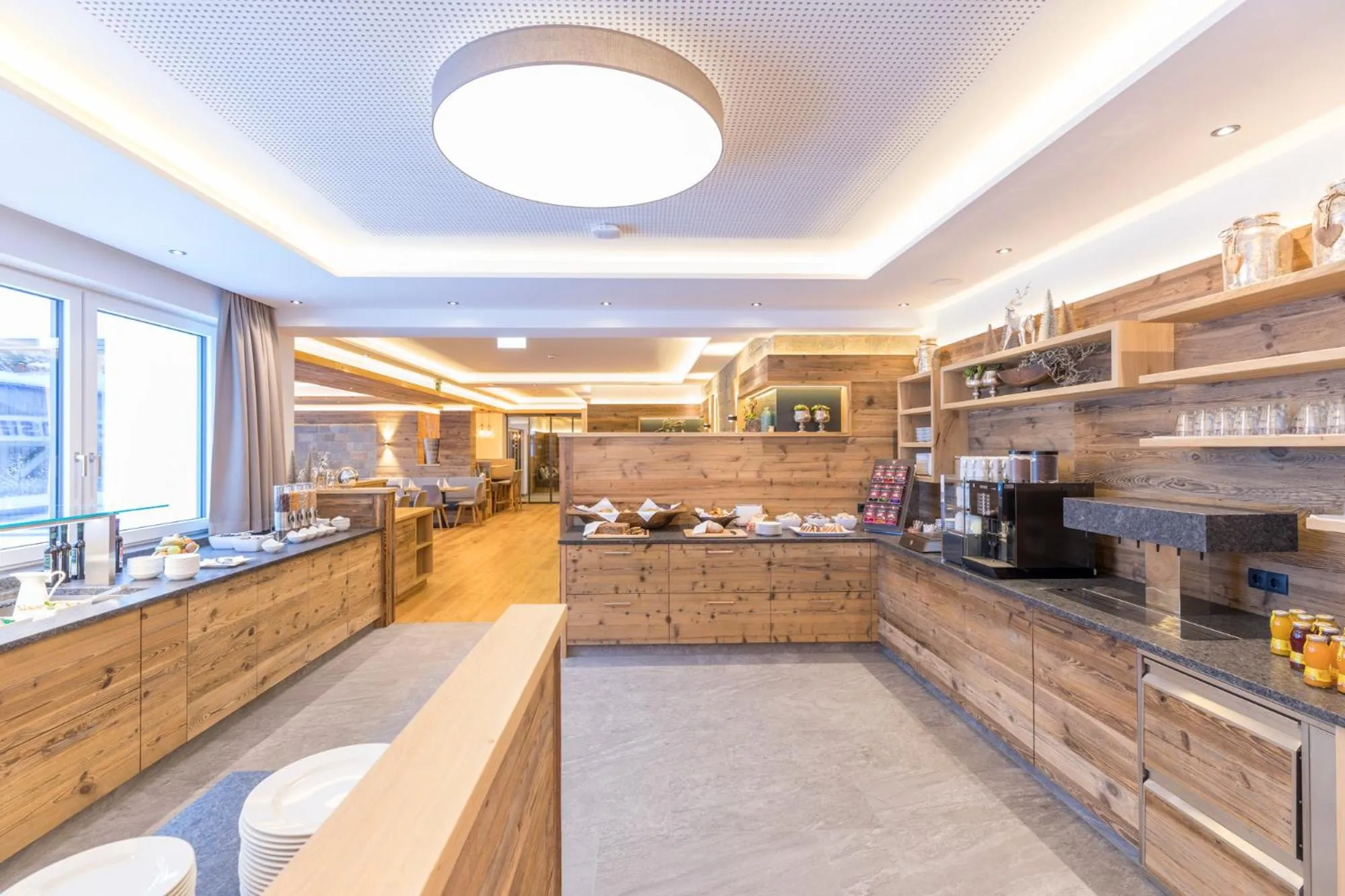 Breakfast in OFENTÜRL alpine living