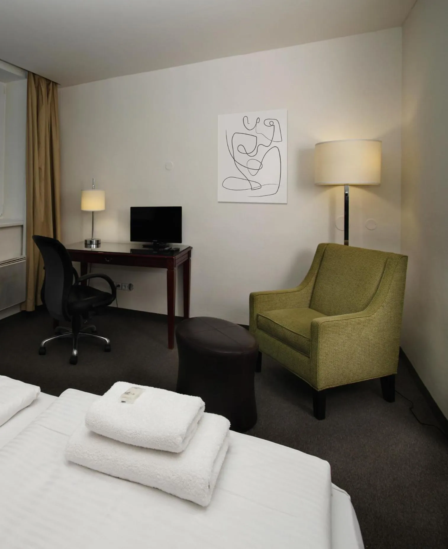 Photo of the whole room, Bed in Hotel Petrovy kameny