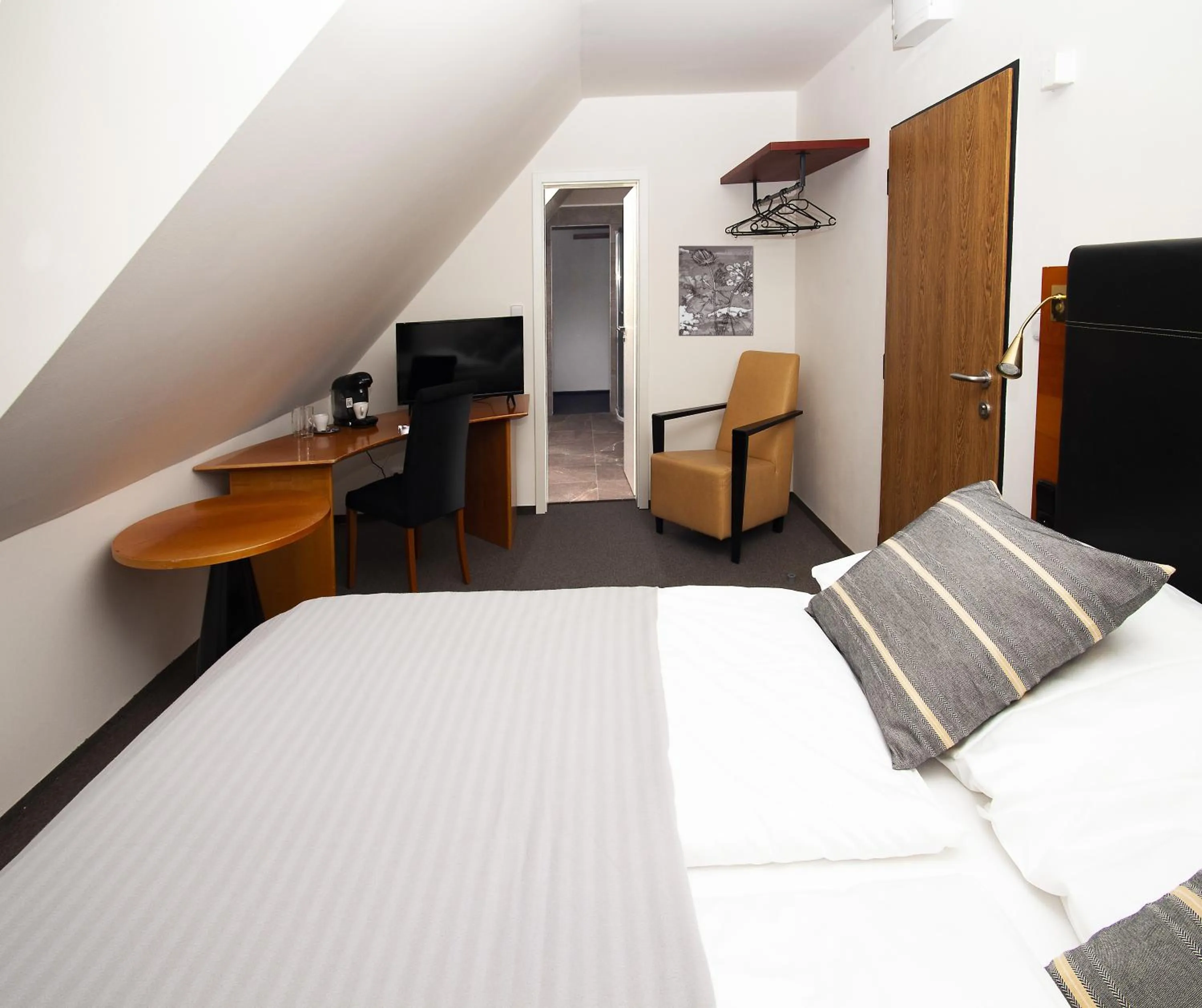 Bedroom, Bed in Hotel Petrovy kameny