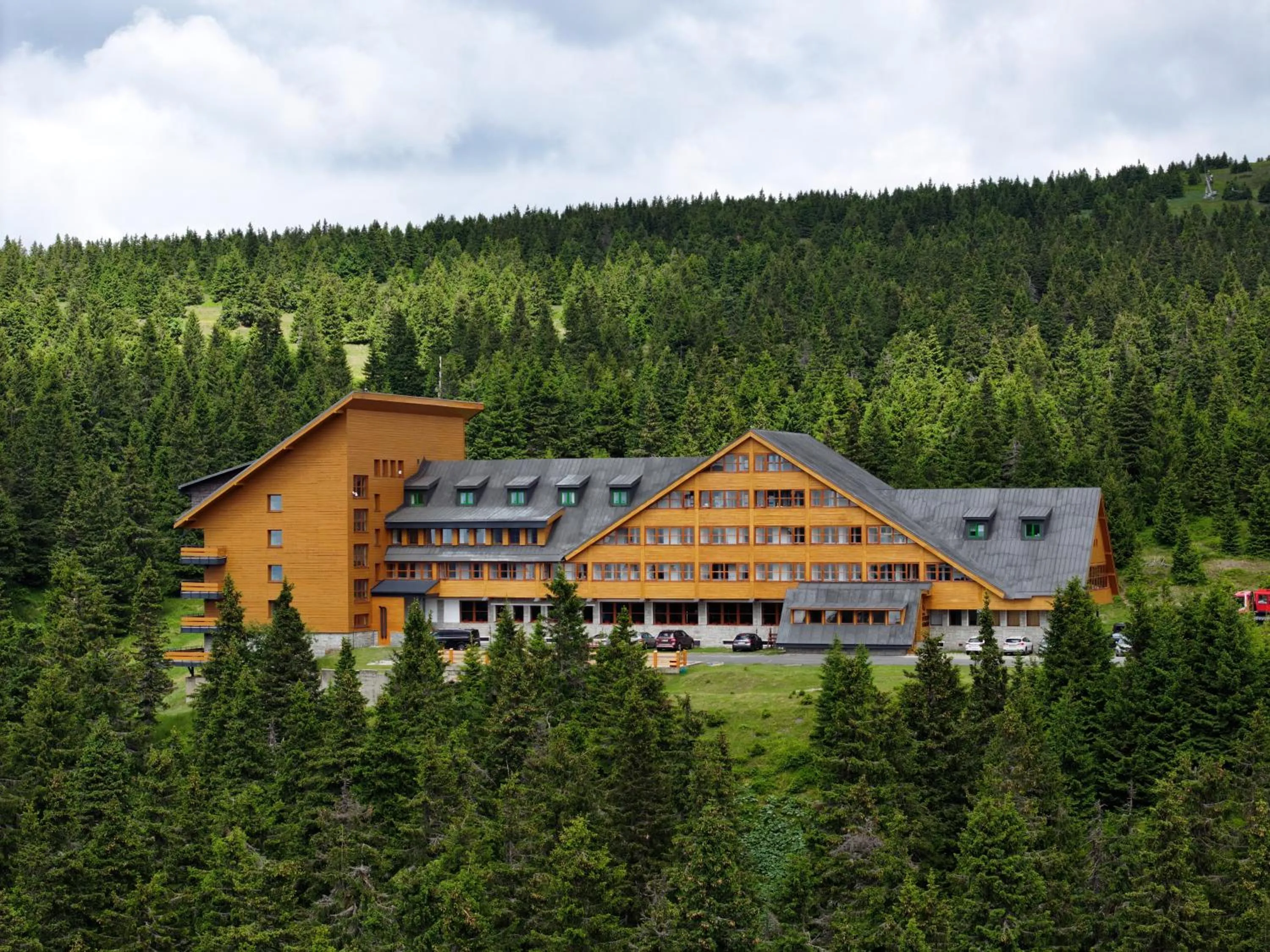 Property building in Hotel Petrovy kameny