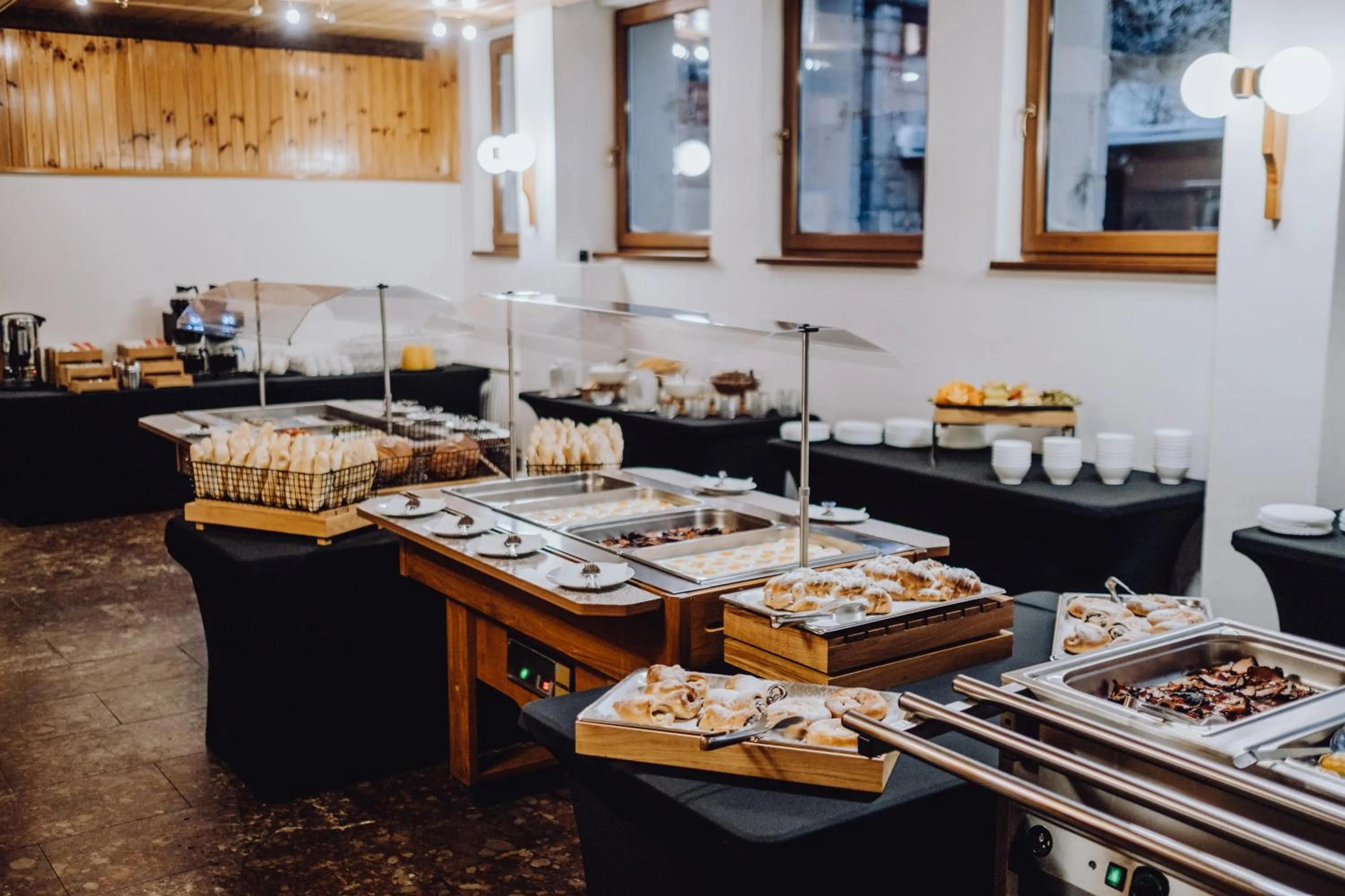 Food and drinks in Hotel Petrovy kameny