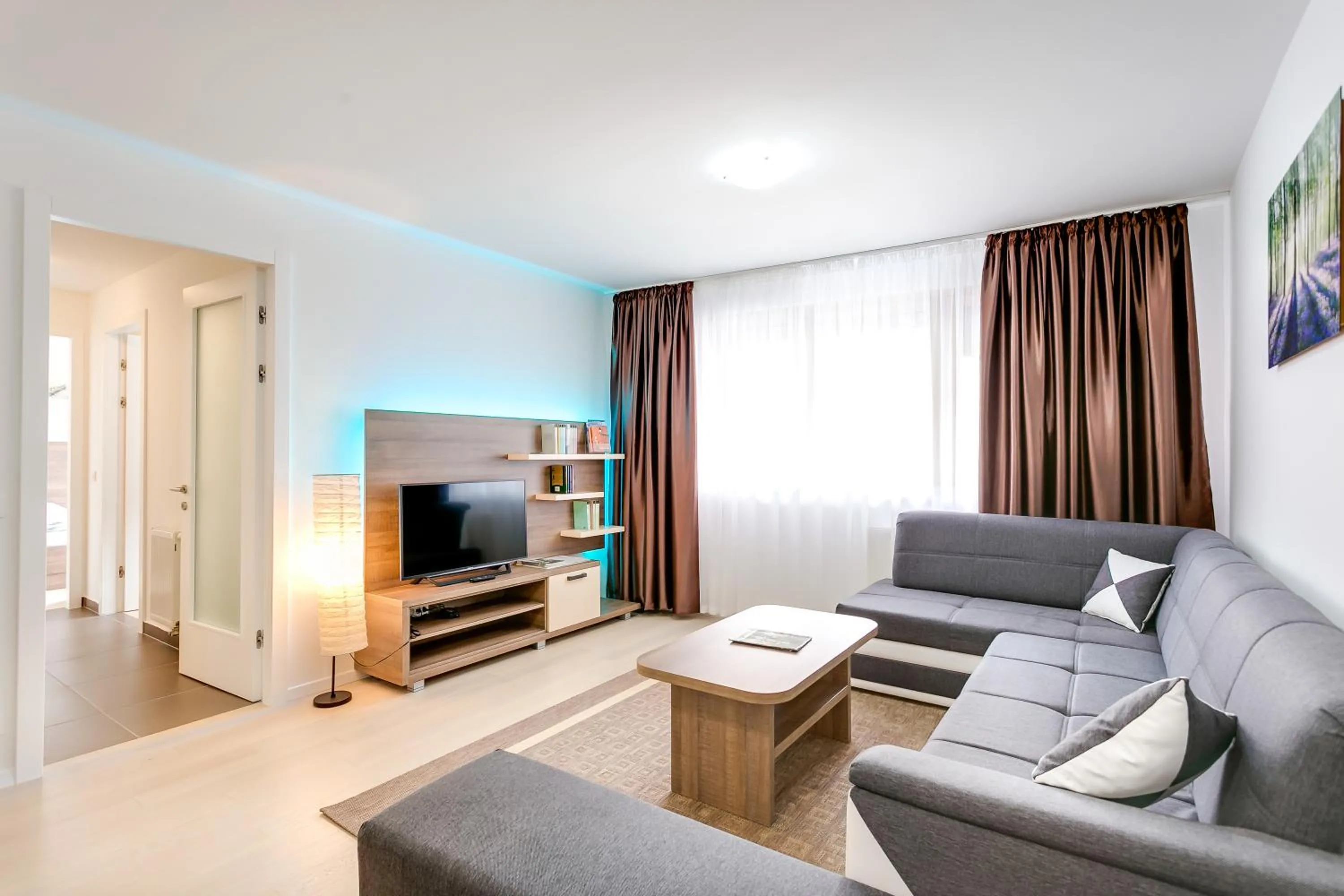 Living room in Modern Two-Bedroom Apartment, Free Garage Parking