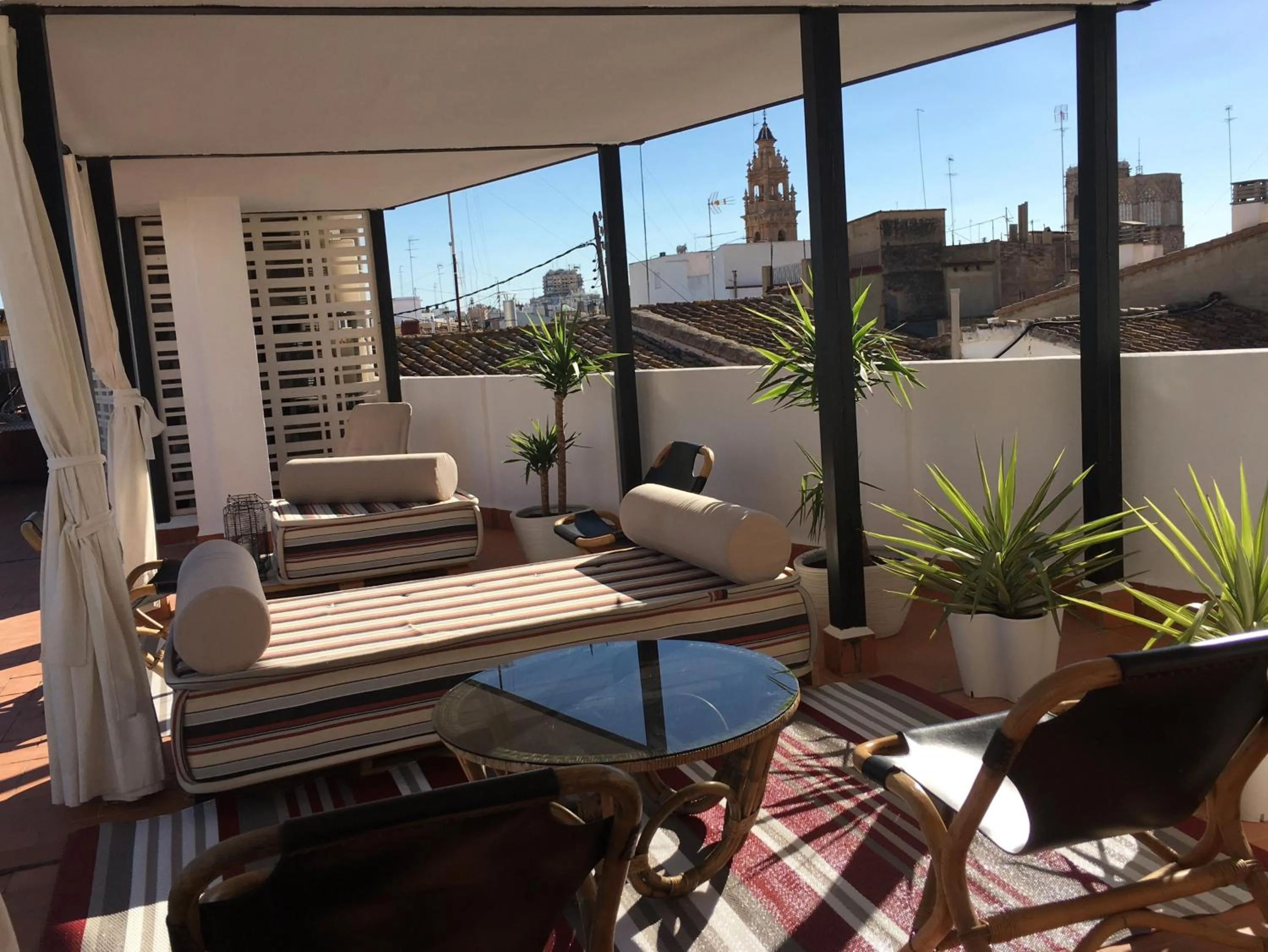 Property building in MD Design Hotel - Portal del Real