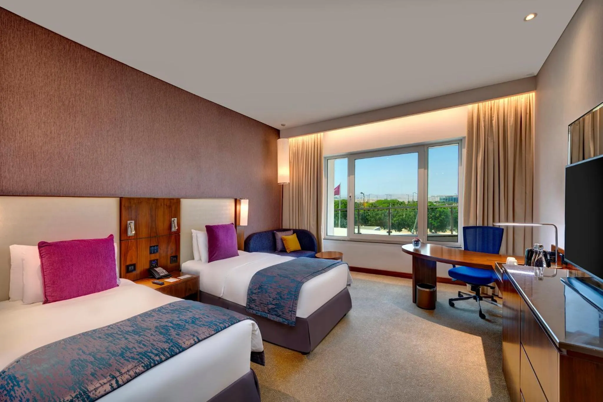 Photo of the whole room, Bed in Crowne Plaza Muscat OCEC by IHG