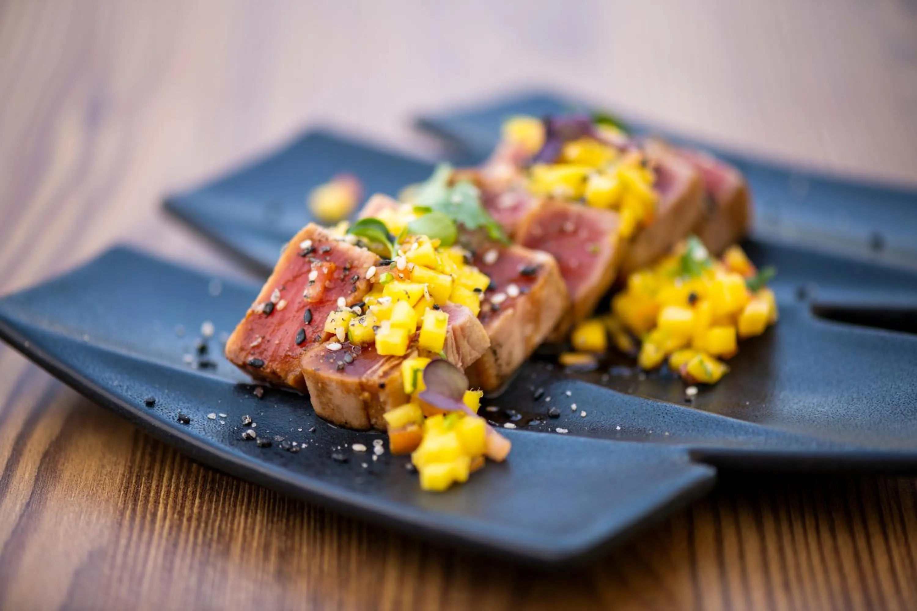 Restaurant/places to eat in Crowne Plaza Muscat OCEC by IHG