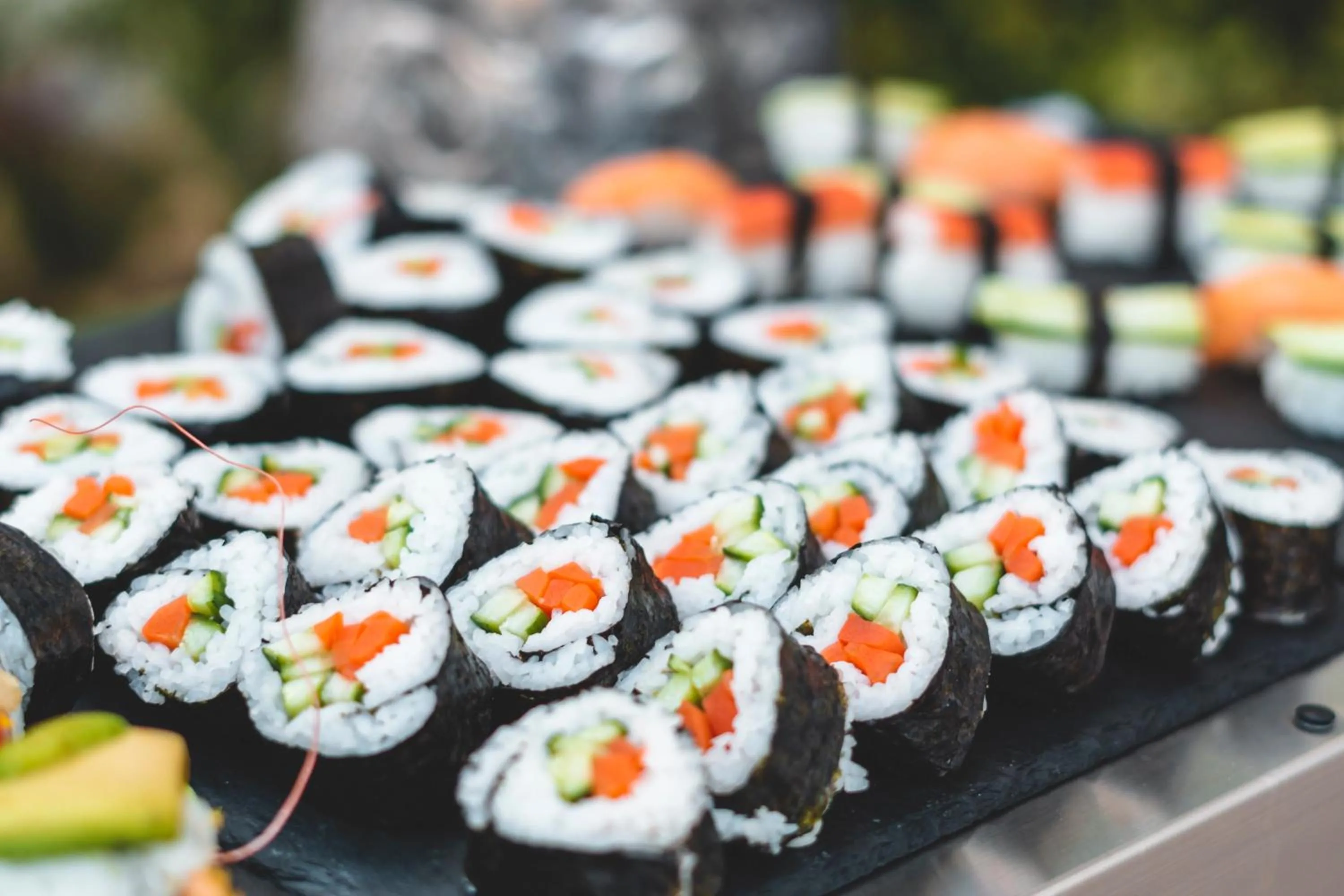 Restaurant/places to eat in Crowne Plaza Muscat OCEC by IHG