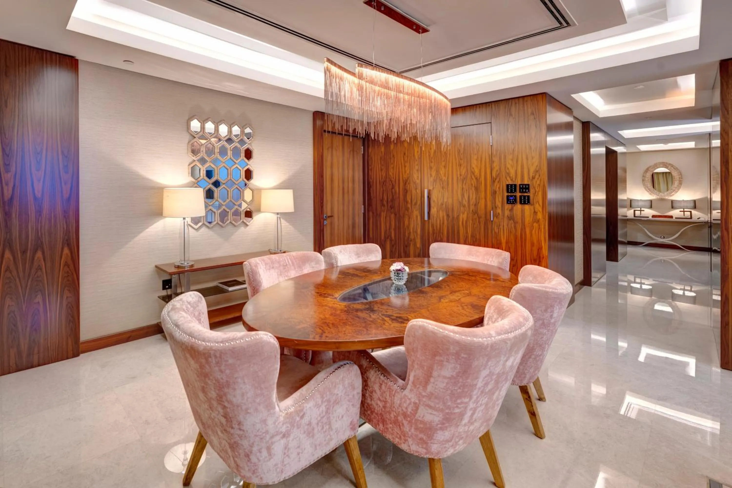 Dining area in Crowne Plaza Muscat OCEC by IHG