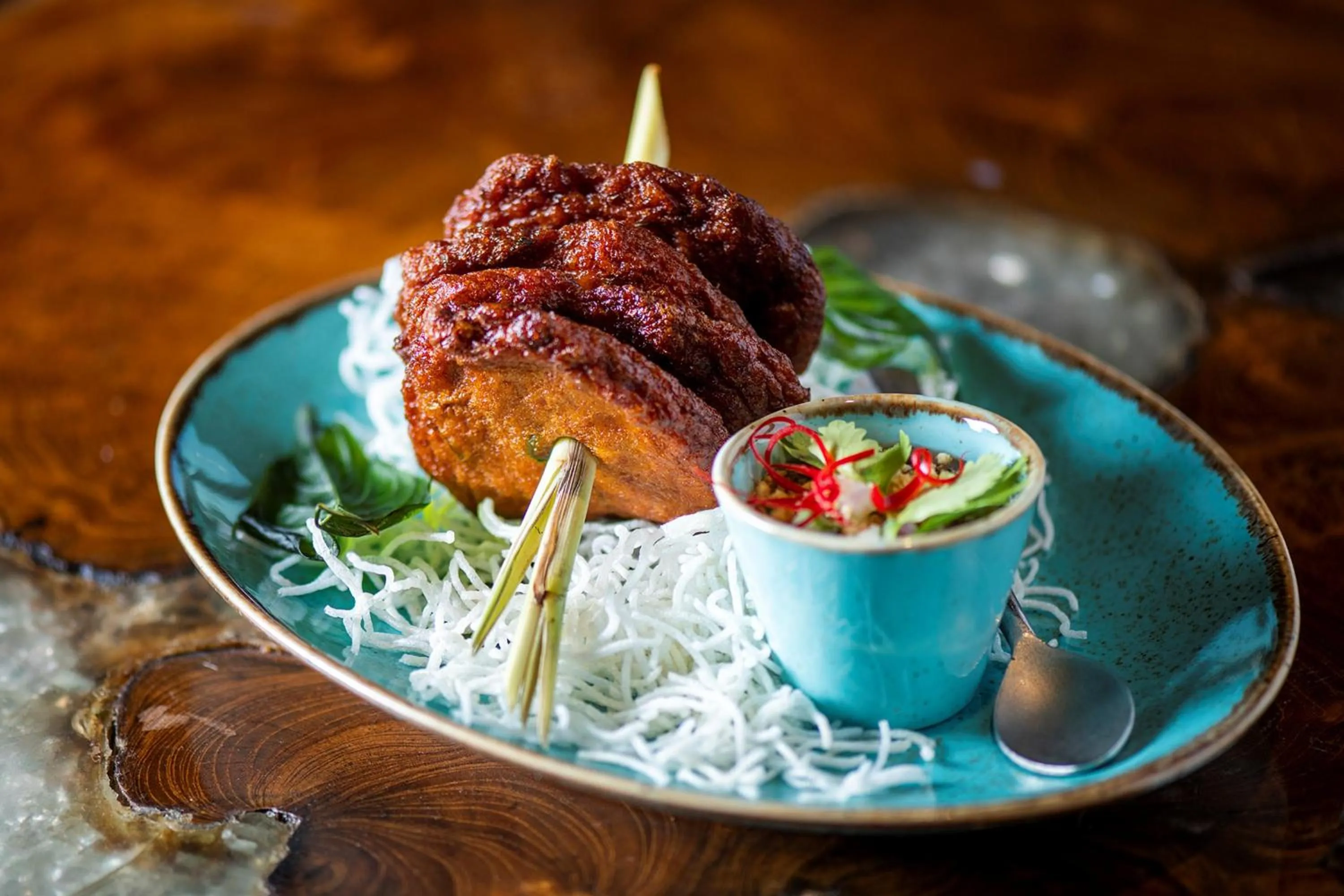 Restaurant/places to eat in Crowne Plaza Muscat OCEC by IHG