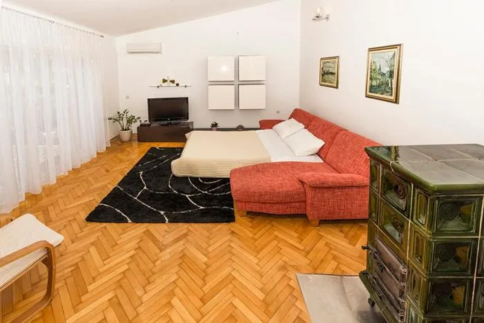 Apartments Nadija 1366