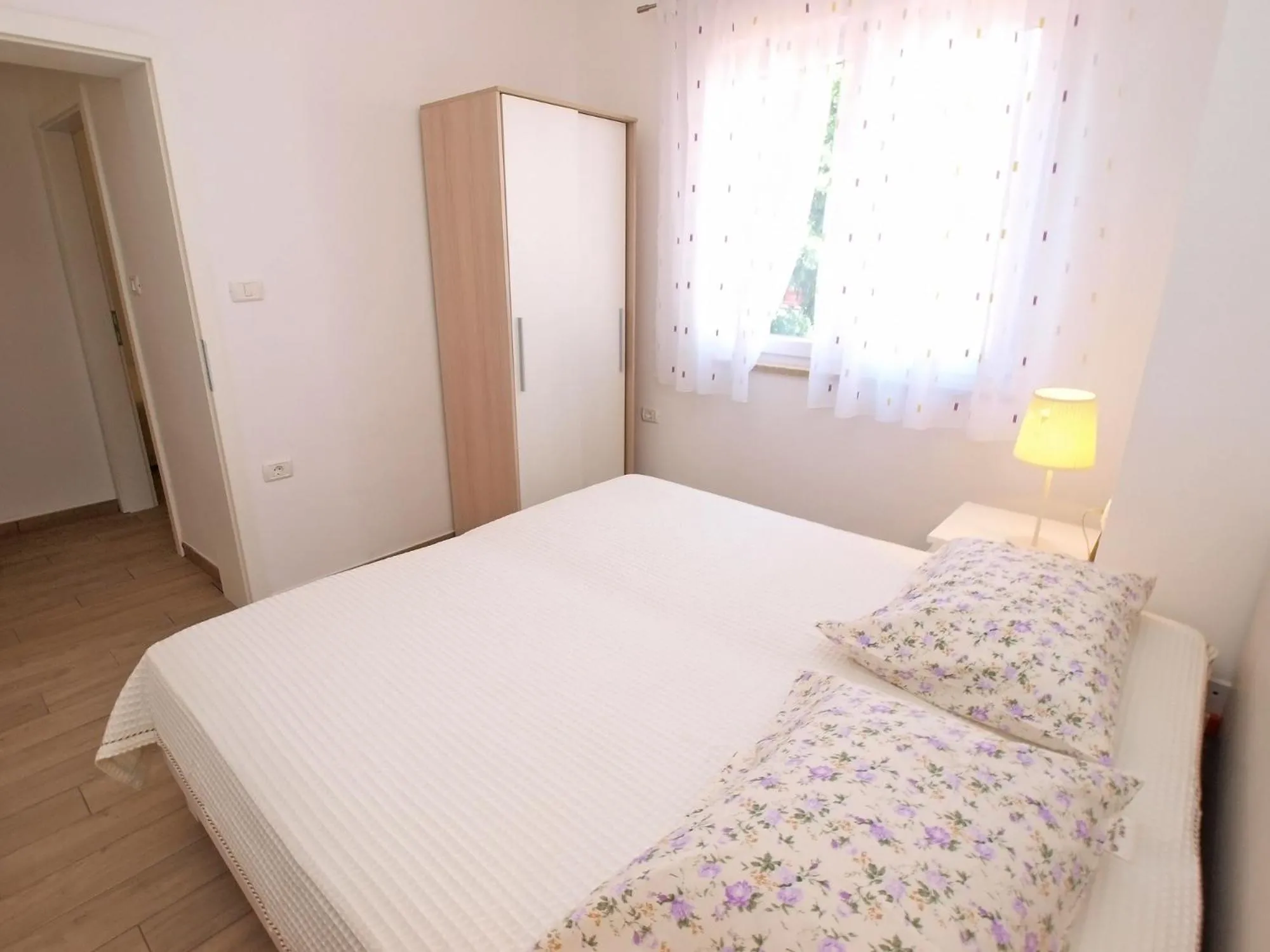 Bed in Apartments Nadija 1366