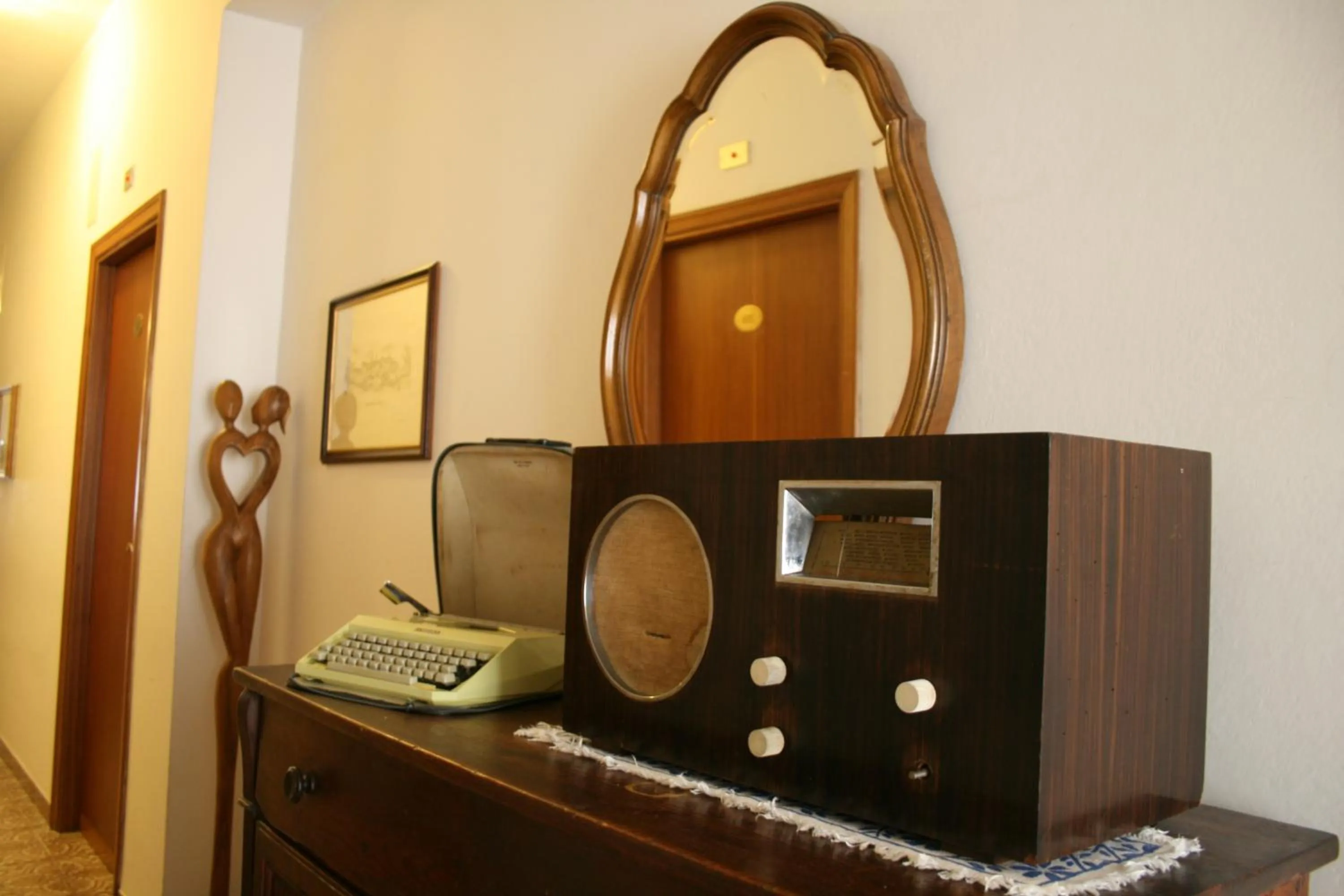 Decorative detail in Hotel Rosati