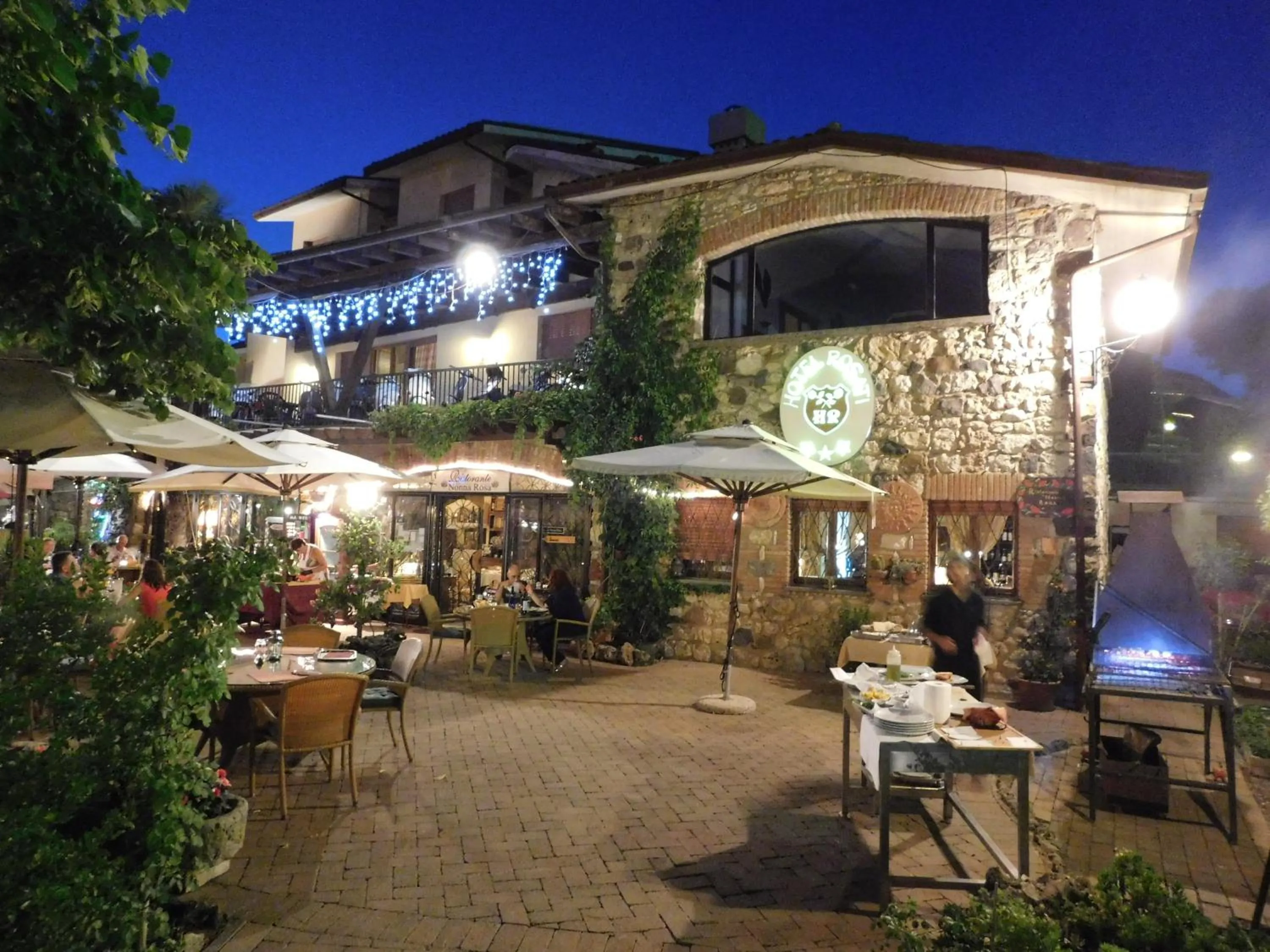BBQ facilities in Hotel Rosati