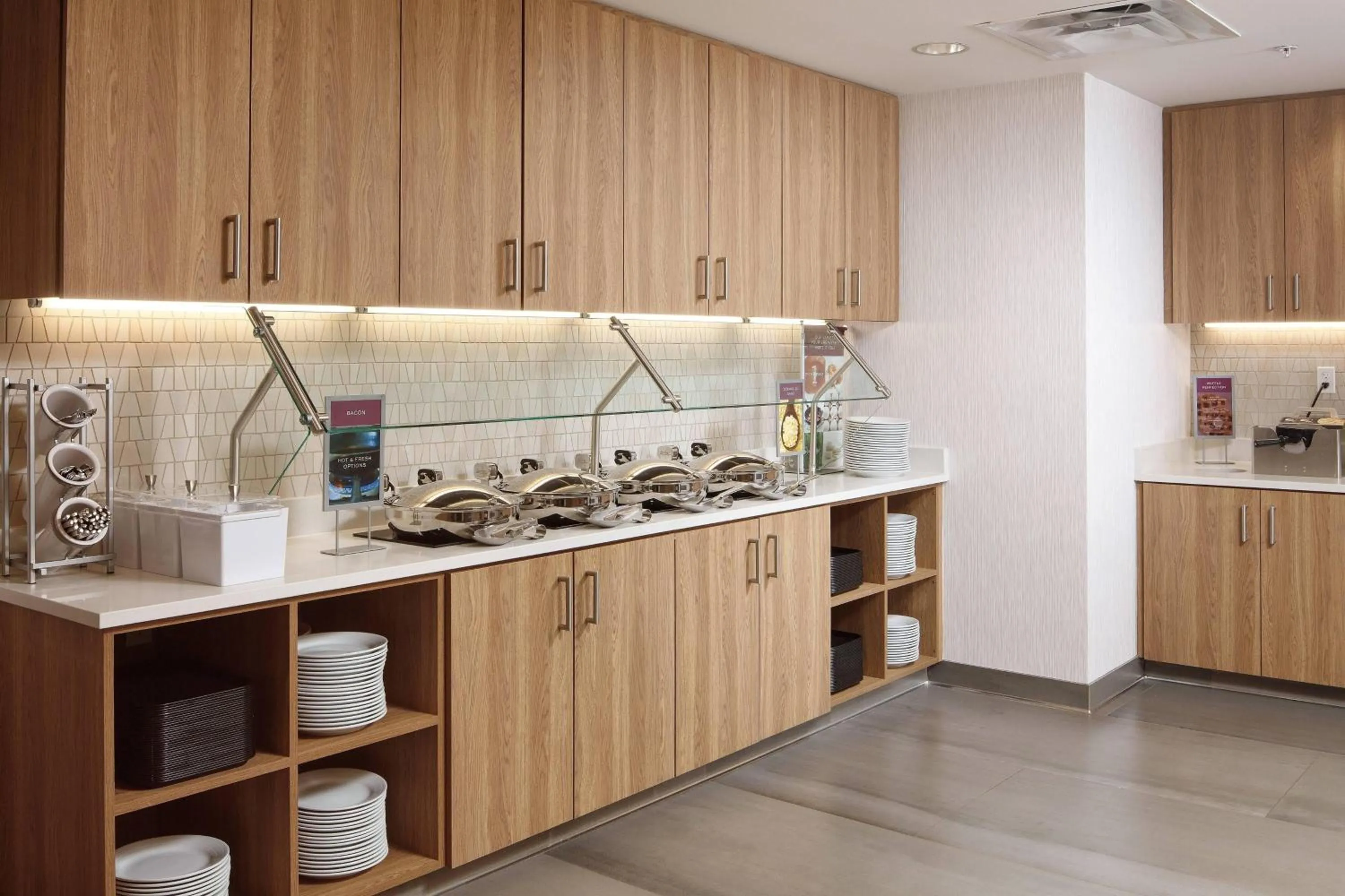 Restaurant/places to eat in Residence Inn by Marriott San Jose Cupertino