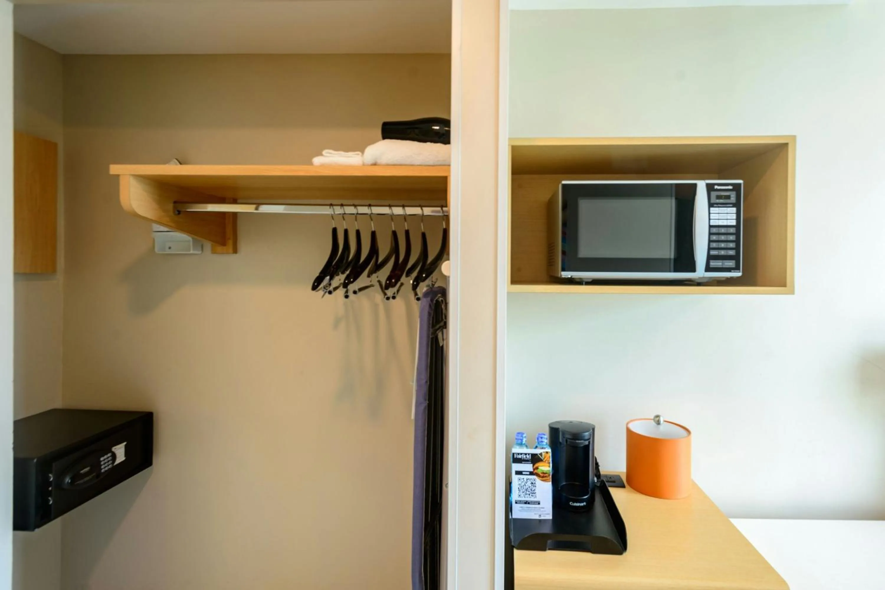 Bedroom in Fairfield by Marriott San Salvador