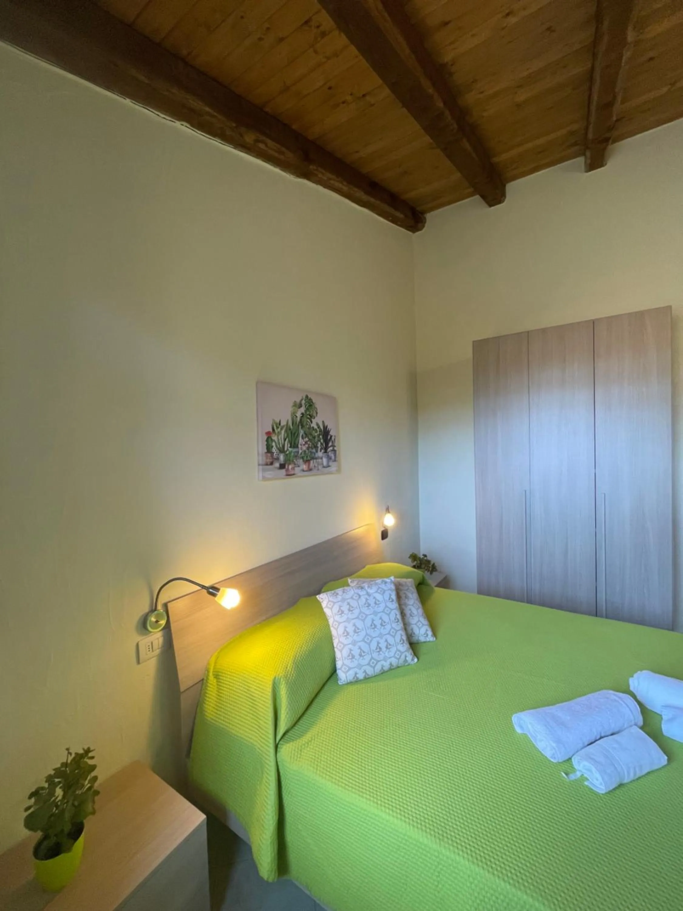 Bedroom, Bed in La Fontana Dei Desideri