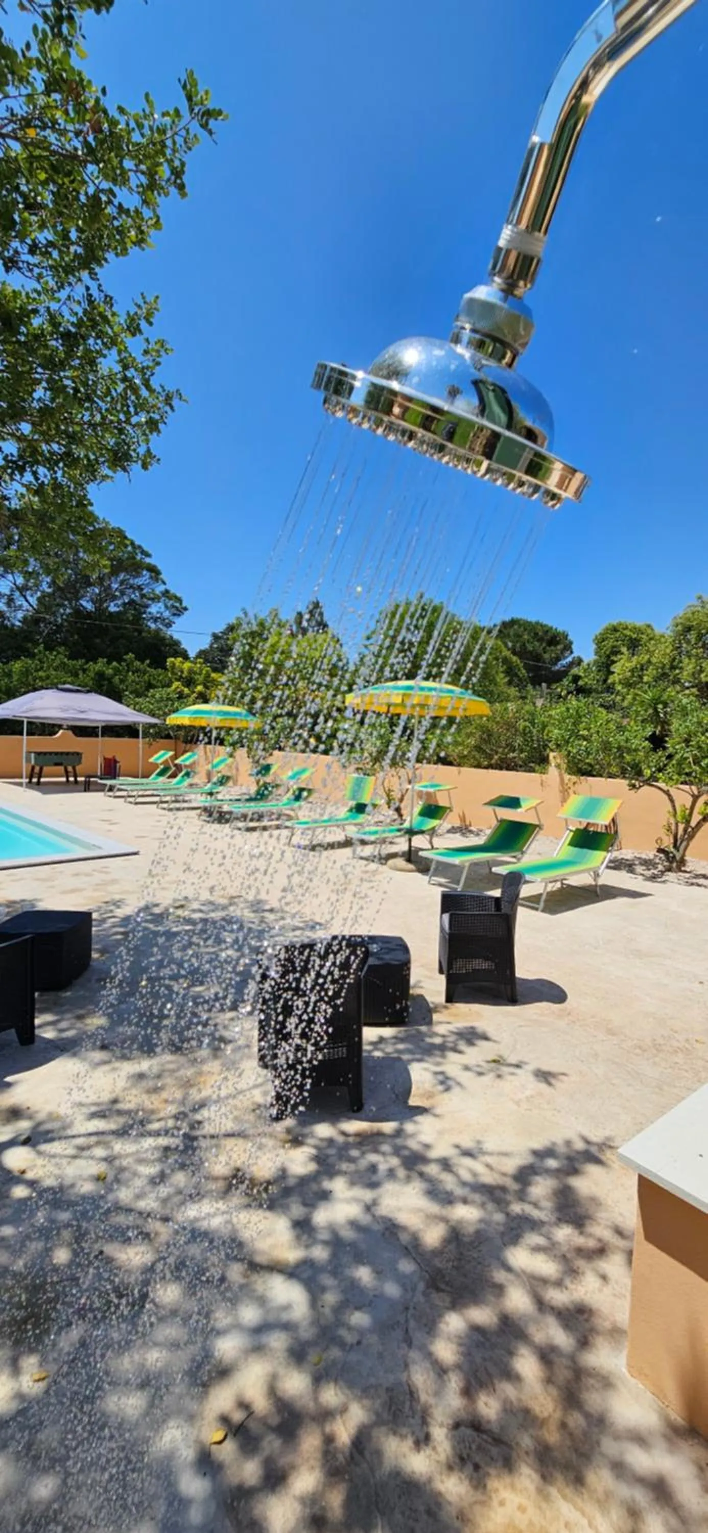 Shower in La Fontana Dei Desideri
