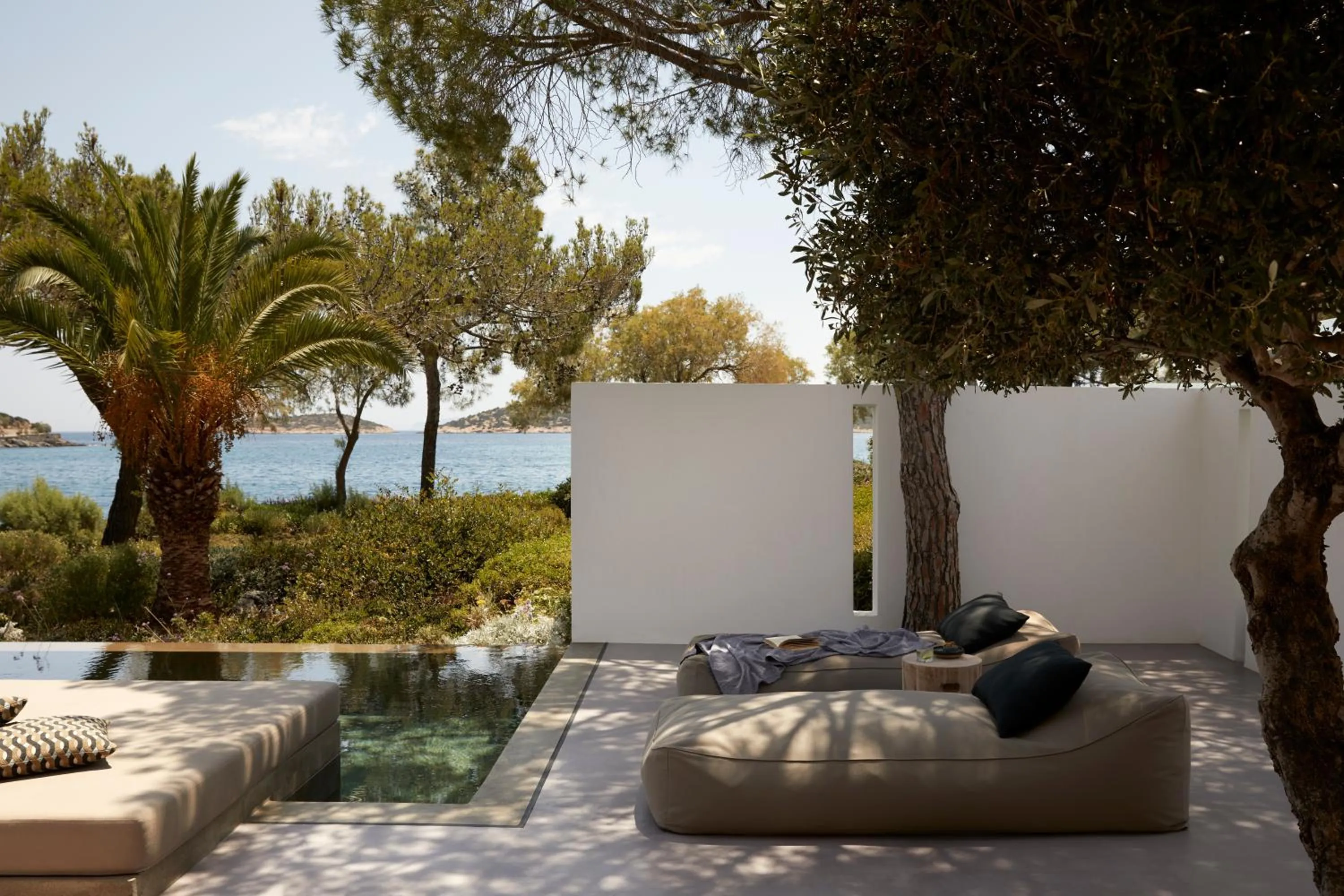 Balcony/Terrace in Minos Beach Art Hotel, a Member of Design Hotels