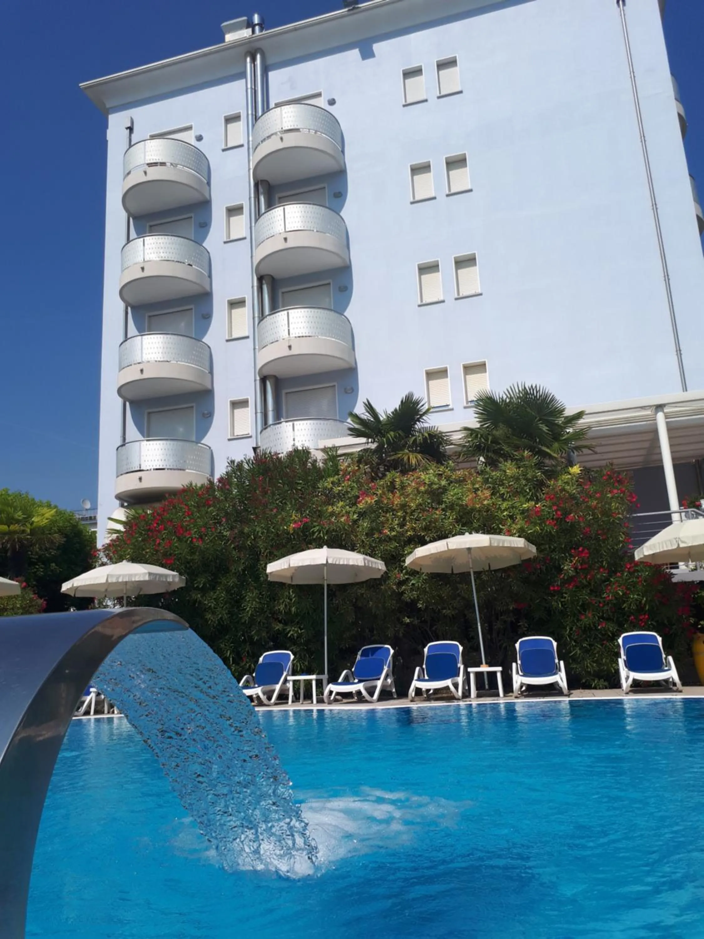 Swimming pool in Hotel Helios