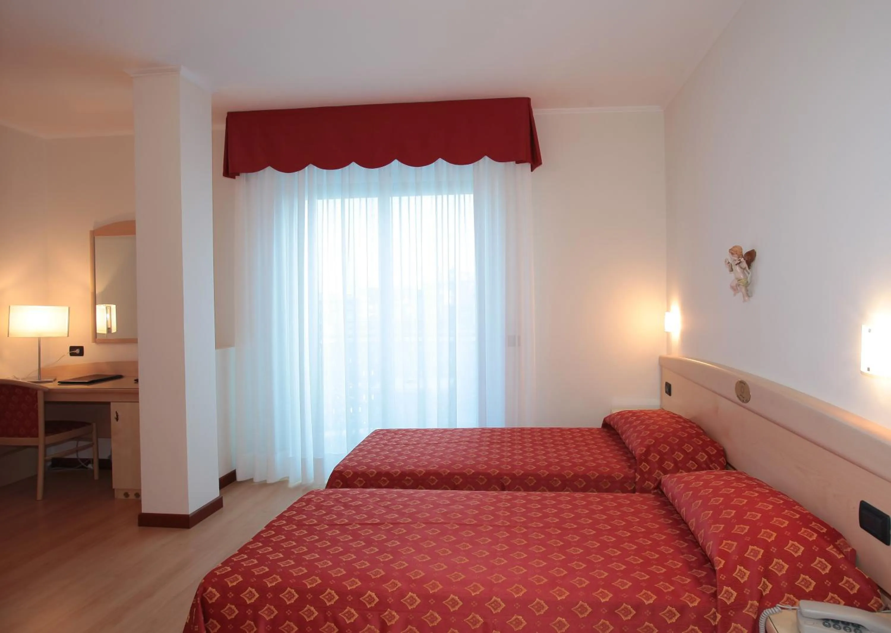 Photo of the whole room, Bed in Hotel Helios