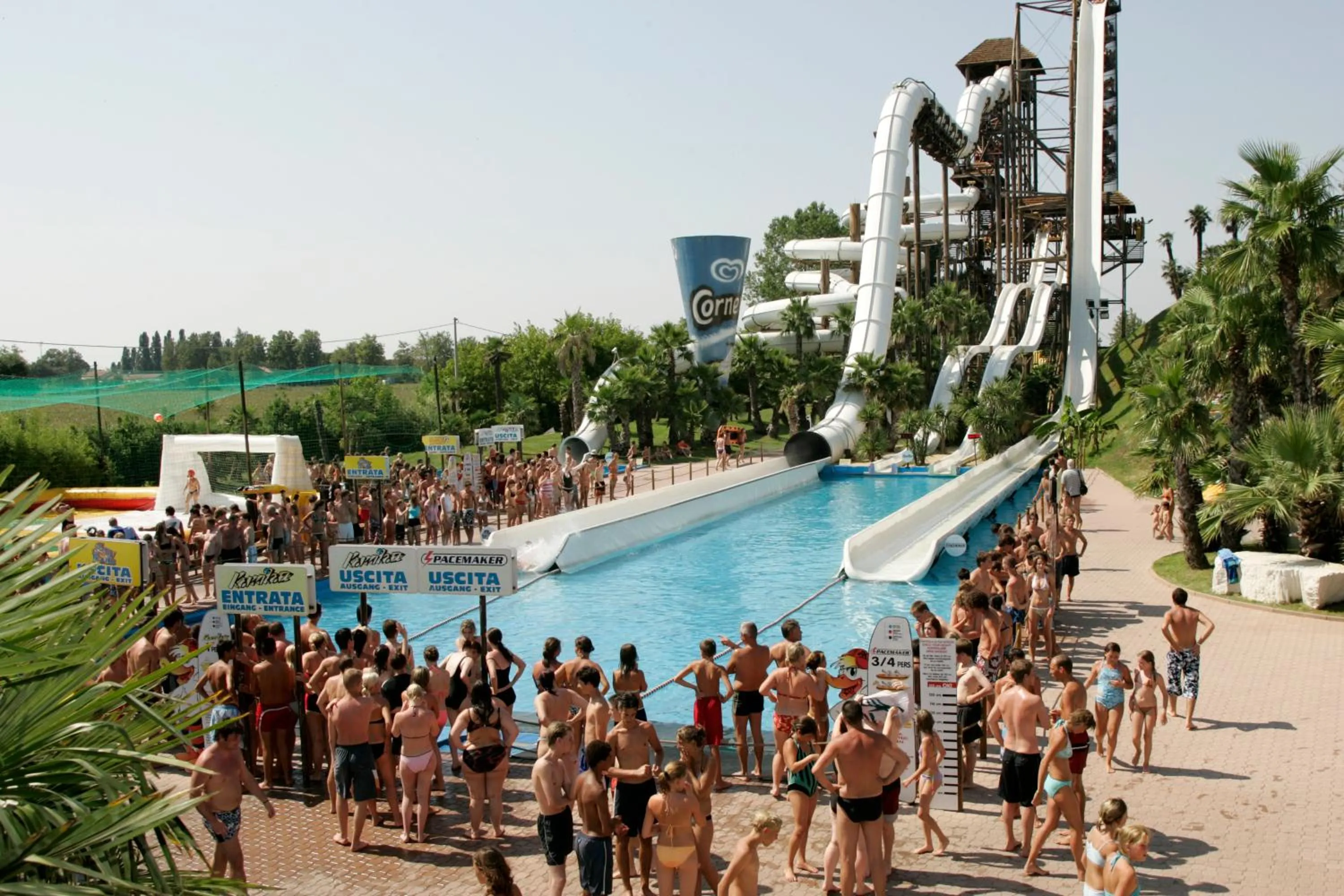Swimming pool in Hotel Helios