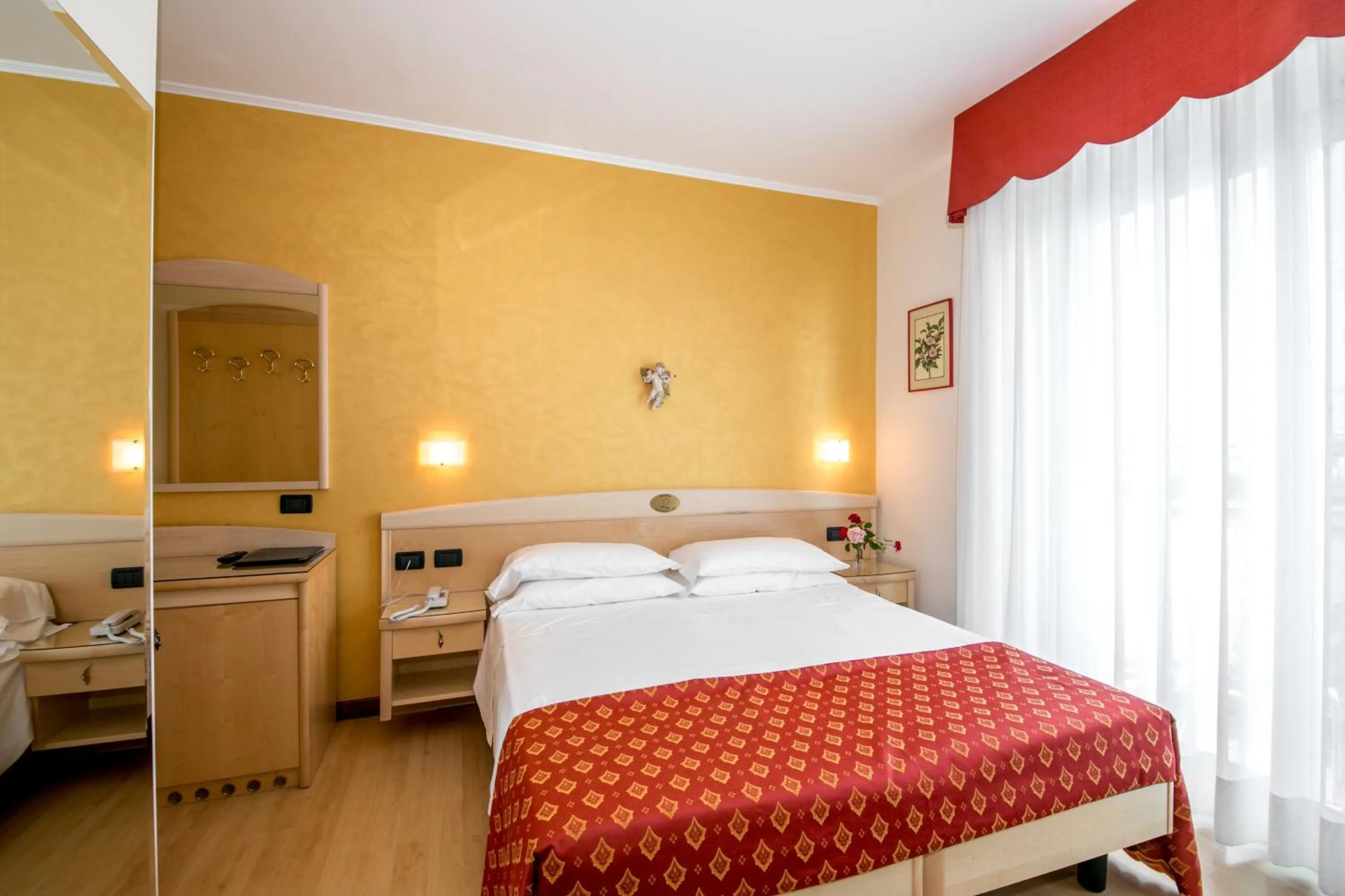 Bedroom, Bed in Hotel Helios