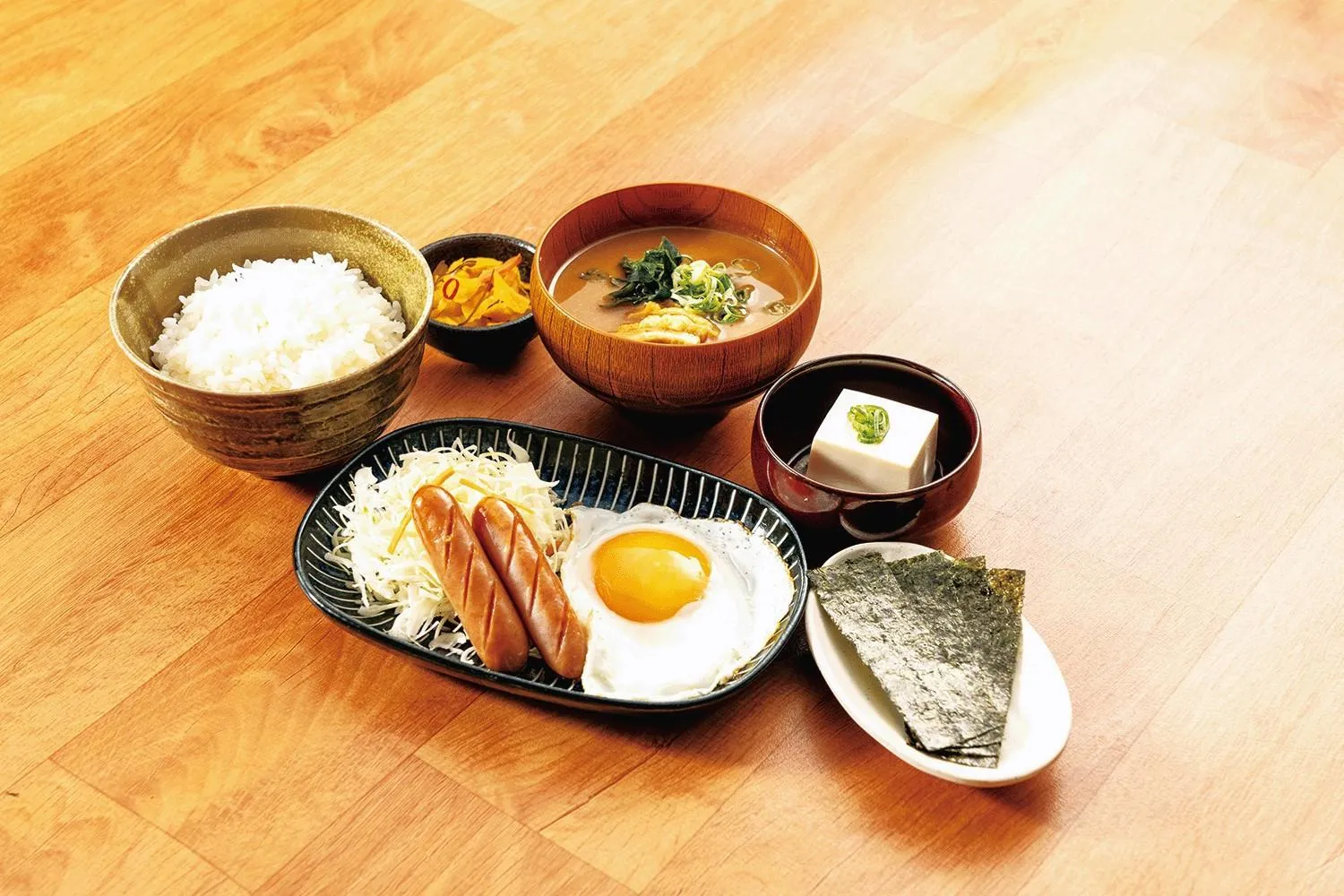 Breakfast in Red Roof Inn & Suites Osaka Namba Nipponbashi