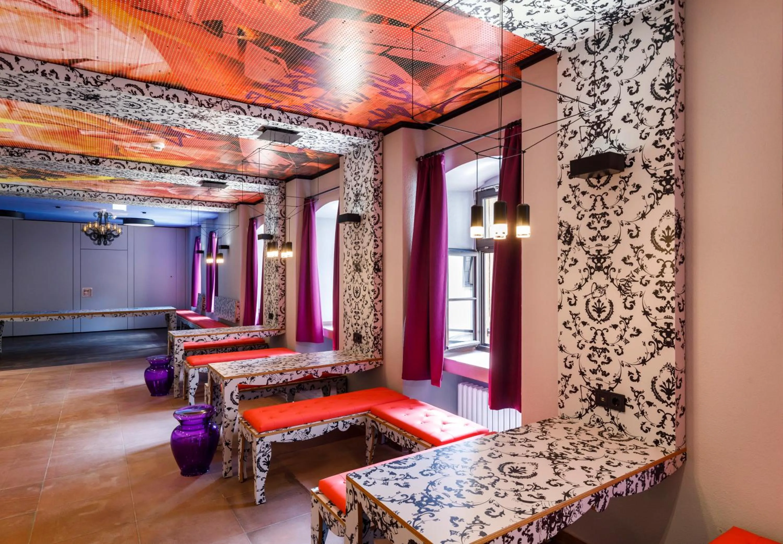 Seating area in Youth Hostel Würzburg