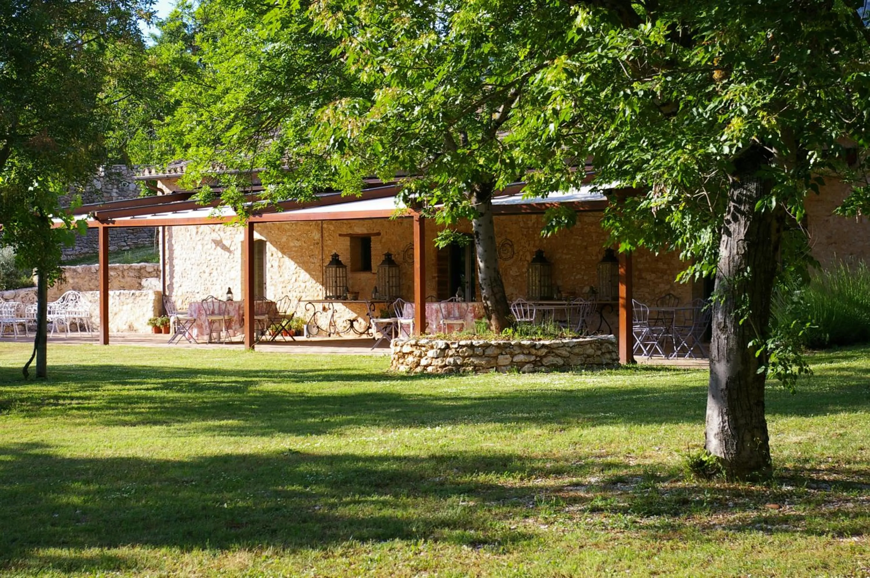 Restaurant/places to eat in Borgo Della Marmotta