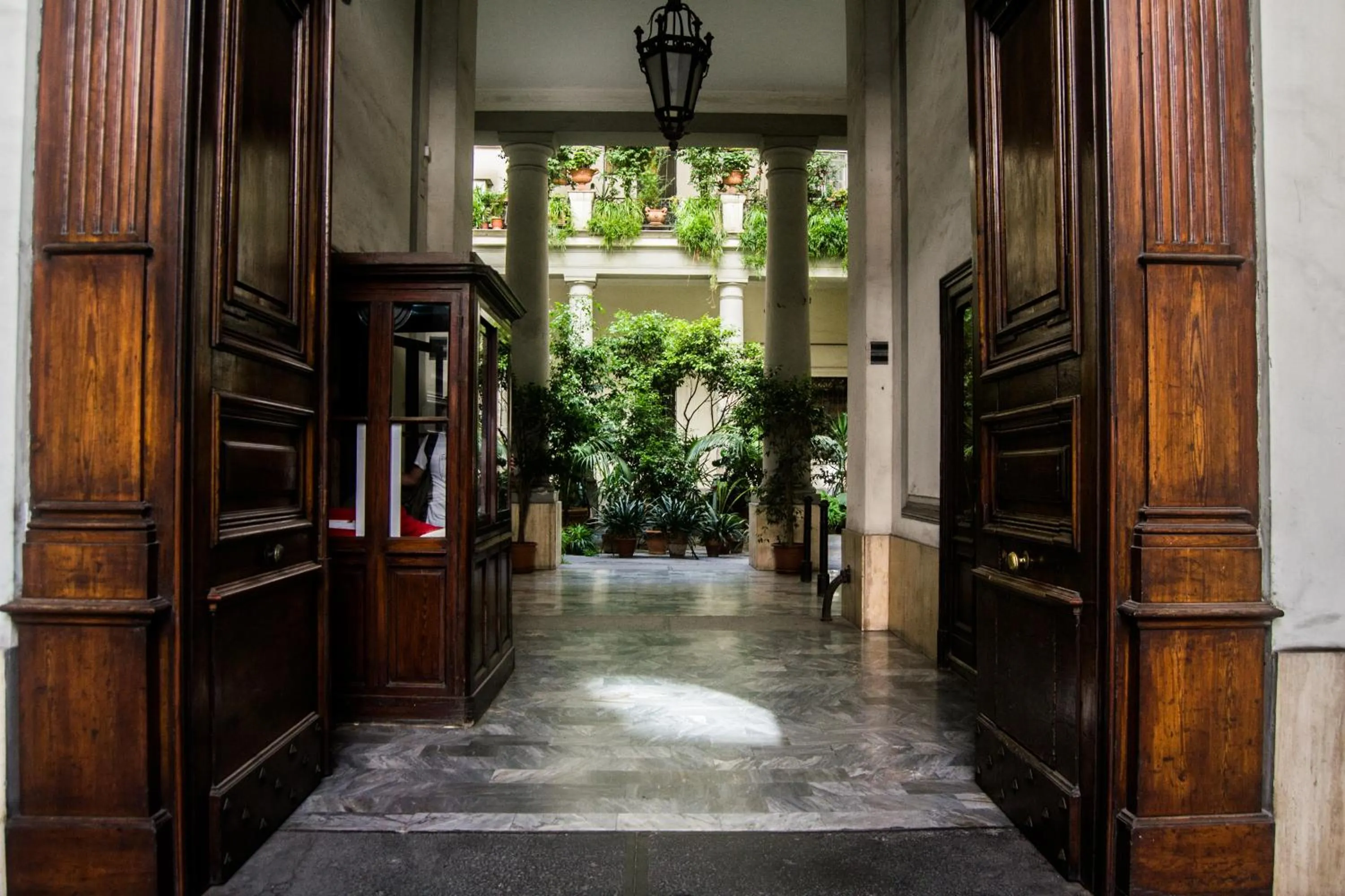 Property building in Civico 7