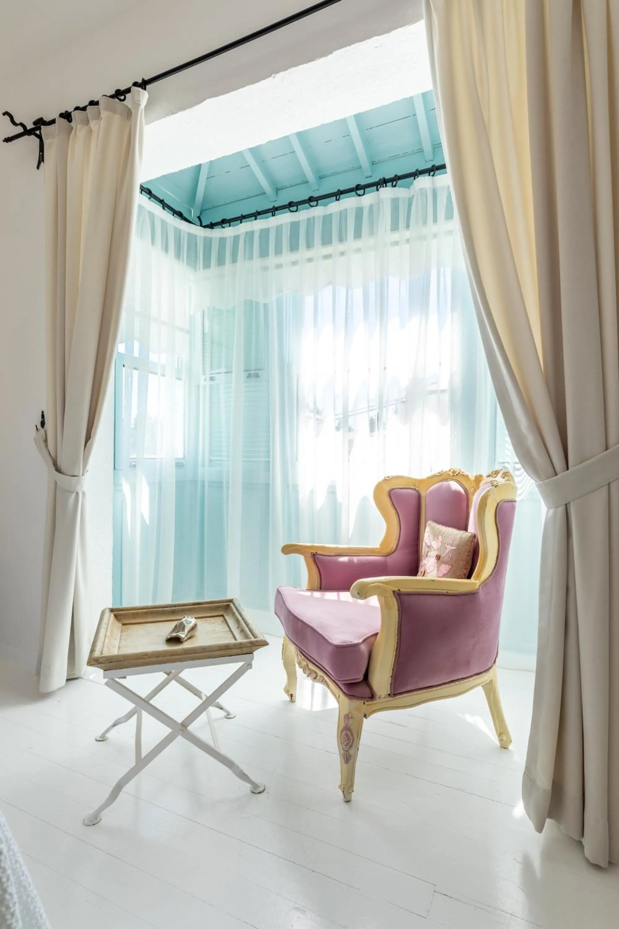 Decorative detail, Bed in Deniz Kabugu Hotel