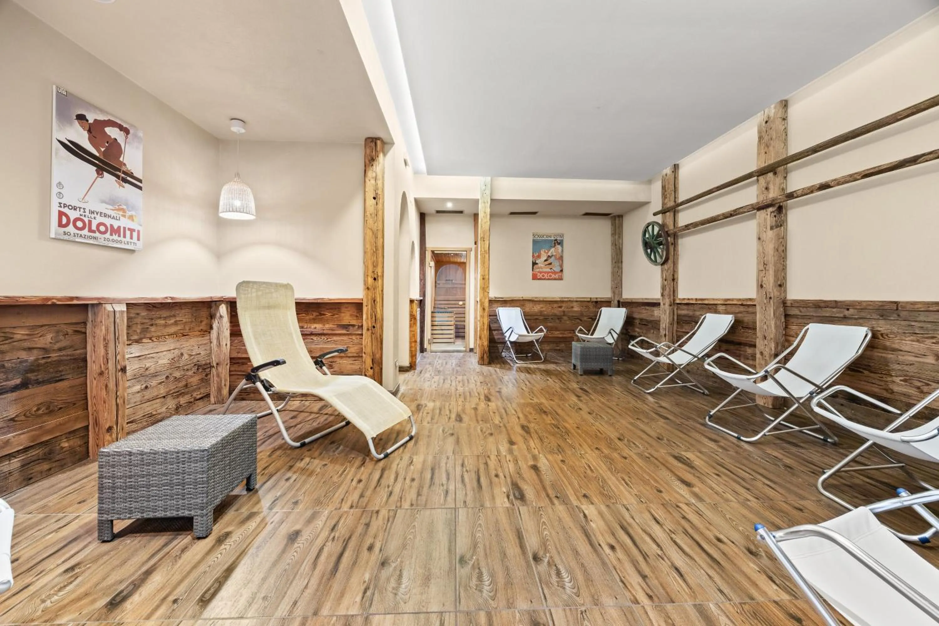 Spa and wellness centre/facilities in Aparthotel Des Alpes