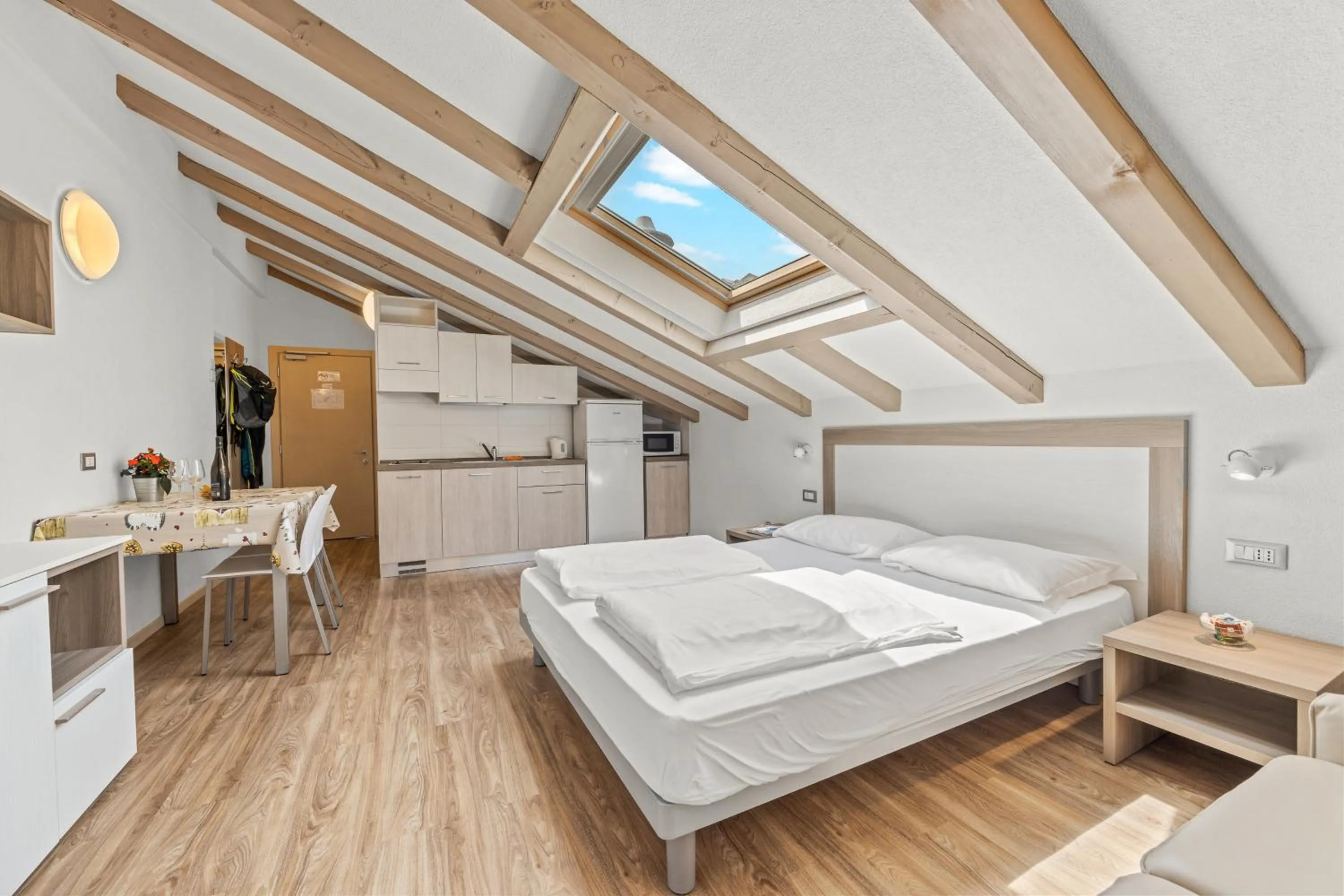 Bed in Aparthotel Des Alpes