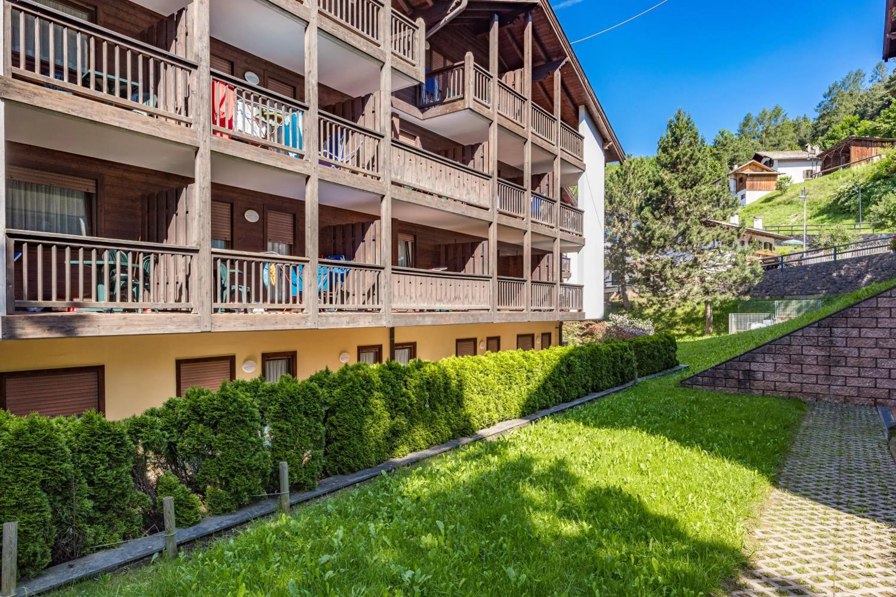 Property building in Aparthotel Des Alpes