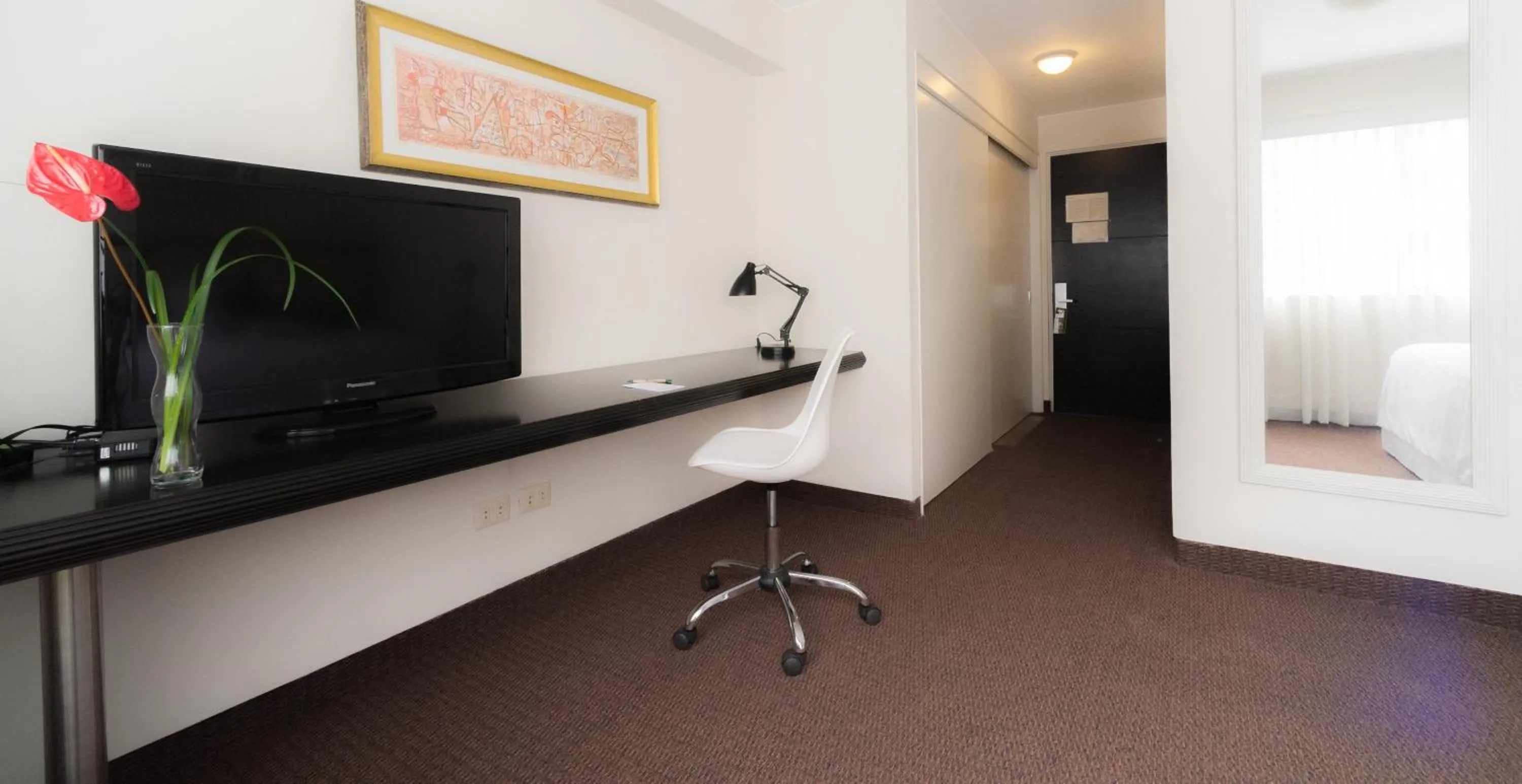 Decorative detail in Roosevelt Hotel & Suites