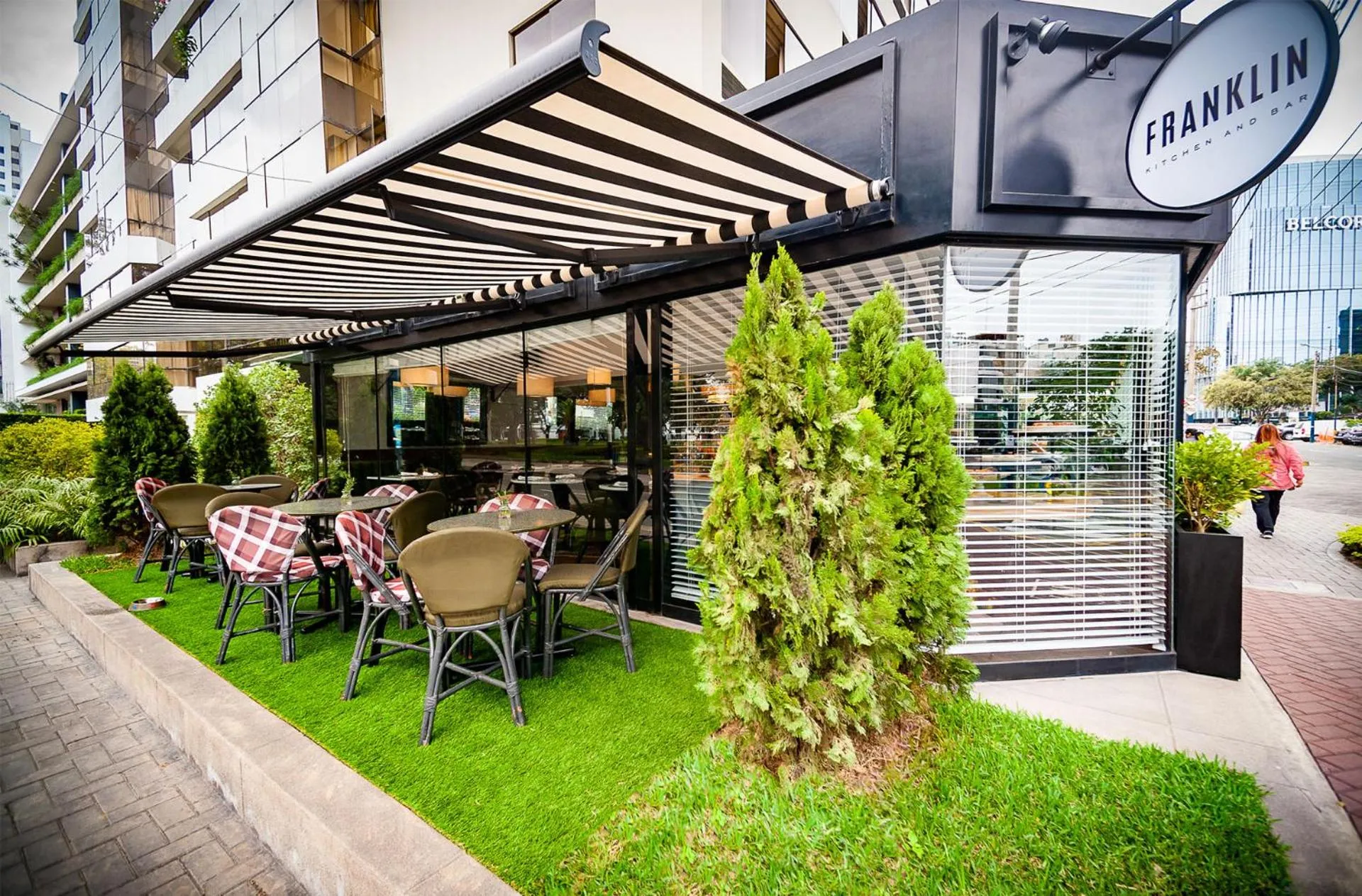 Roosevelt Hotel & Suites