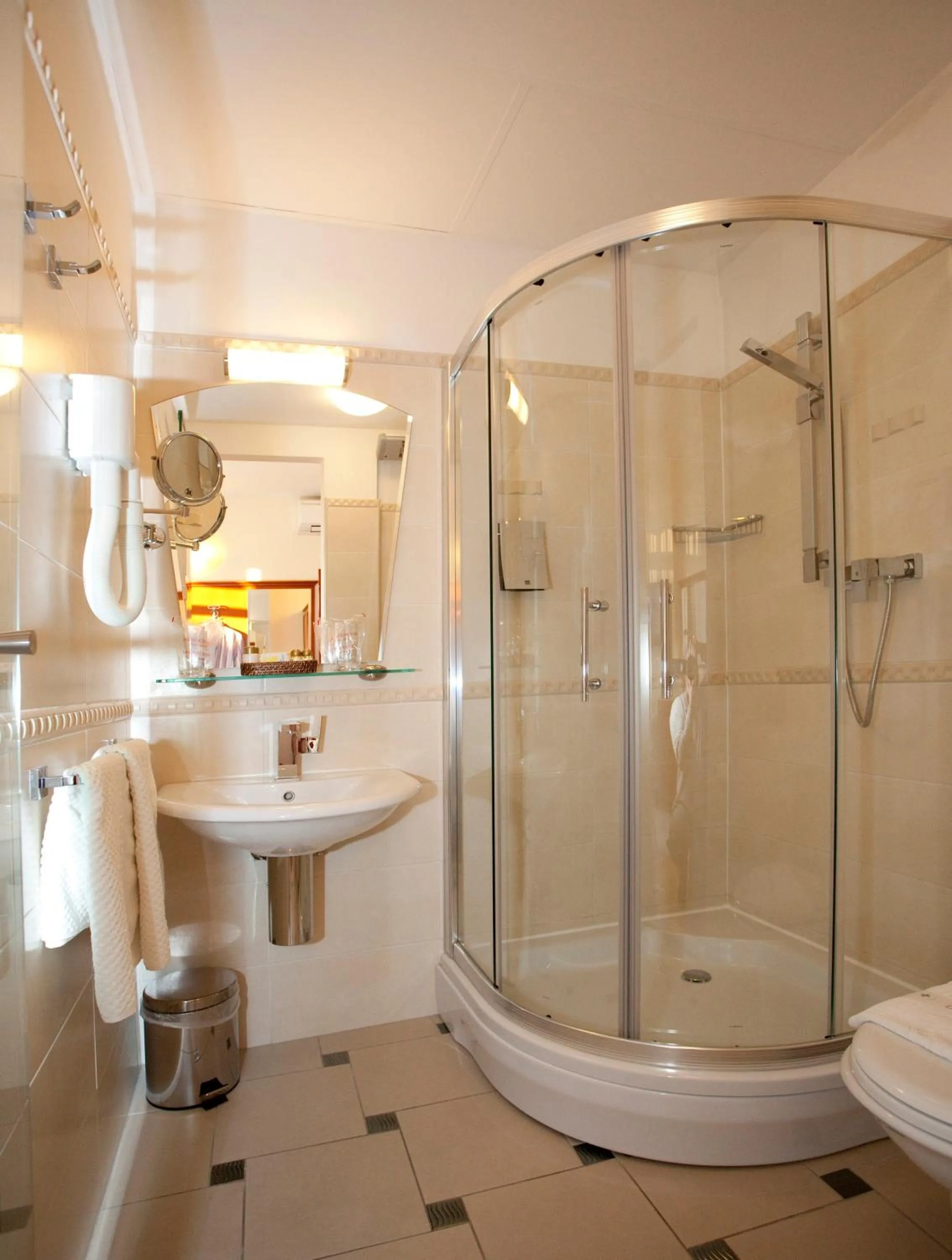 Bathroom in Royal Suites