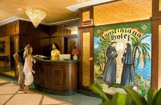 Lobby or reception in Agostiniana Hotel