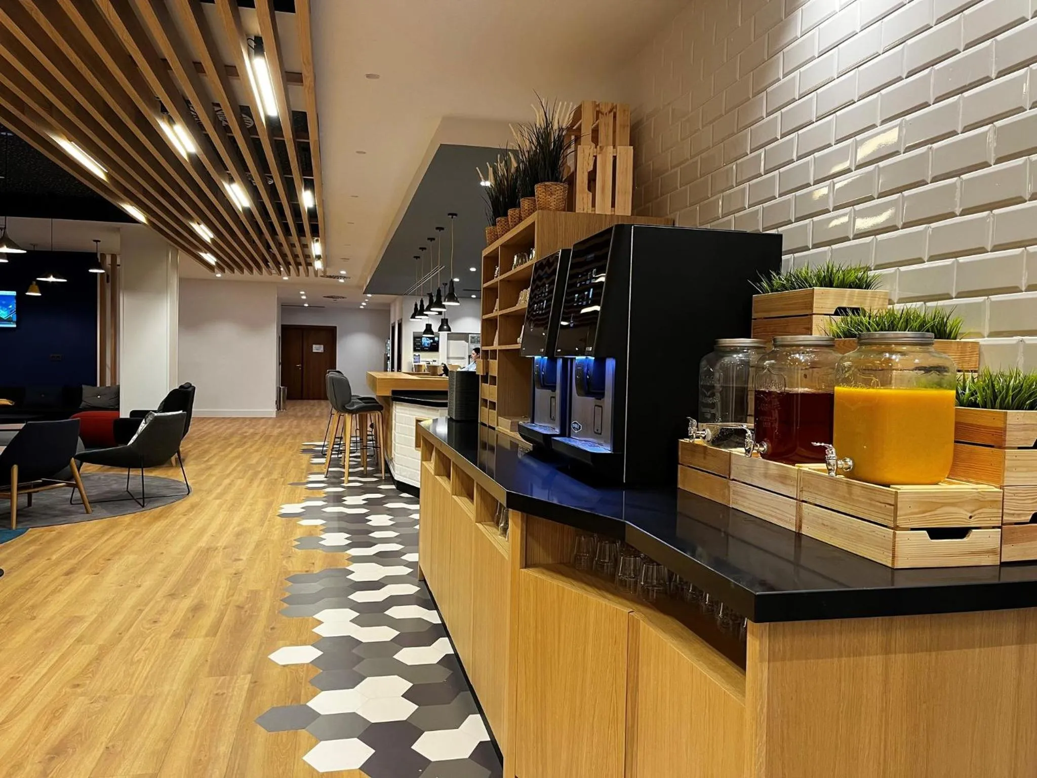 Breakfast in Holiday Inn Express Bilbao Airport by IHG