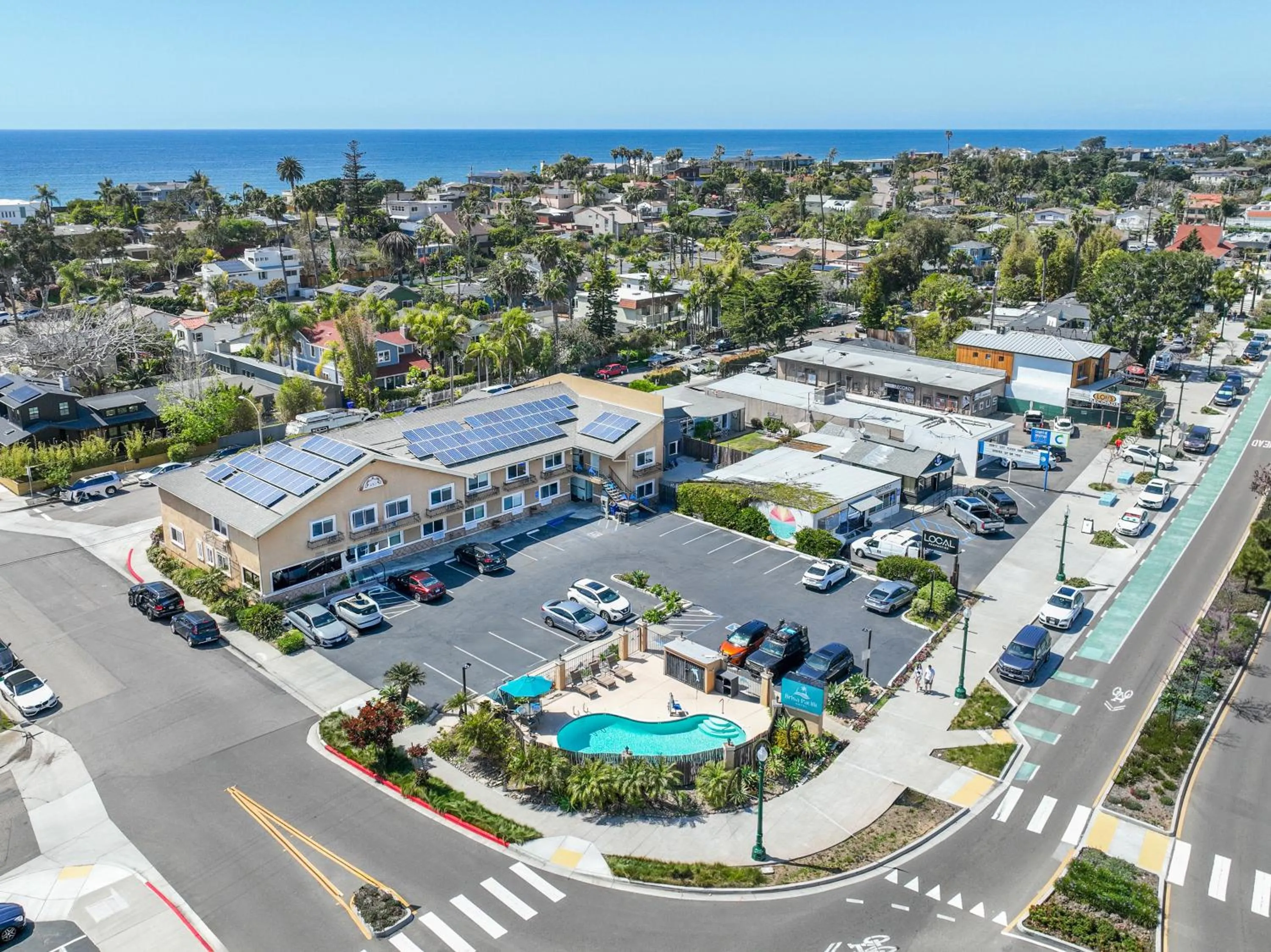 Property building in Brisa Pacific Hotel Encinitas