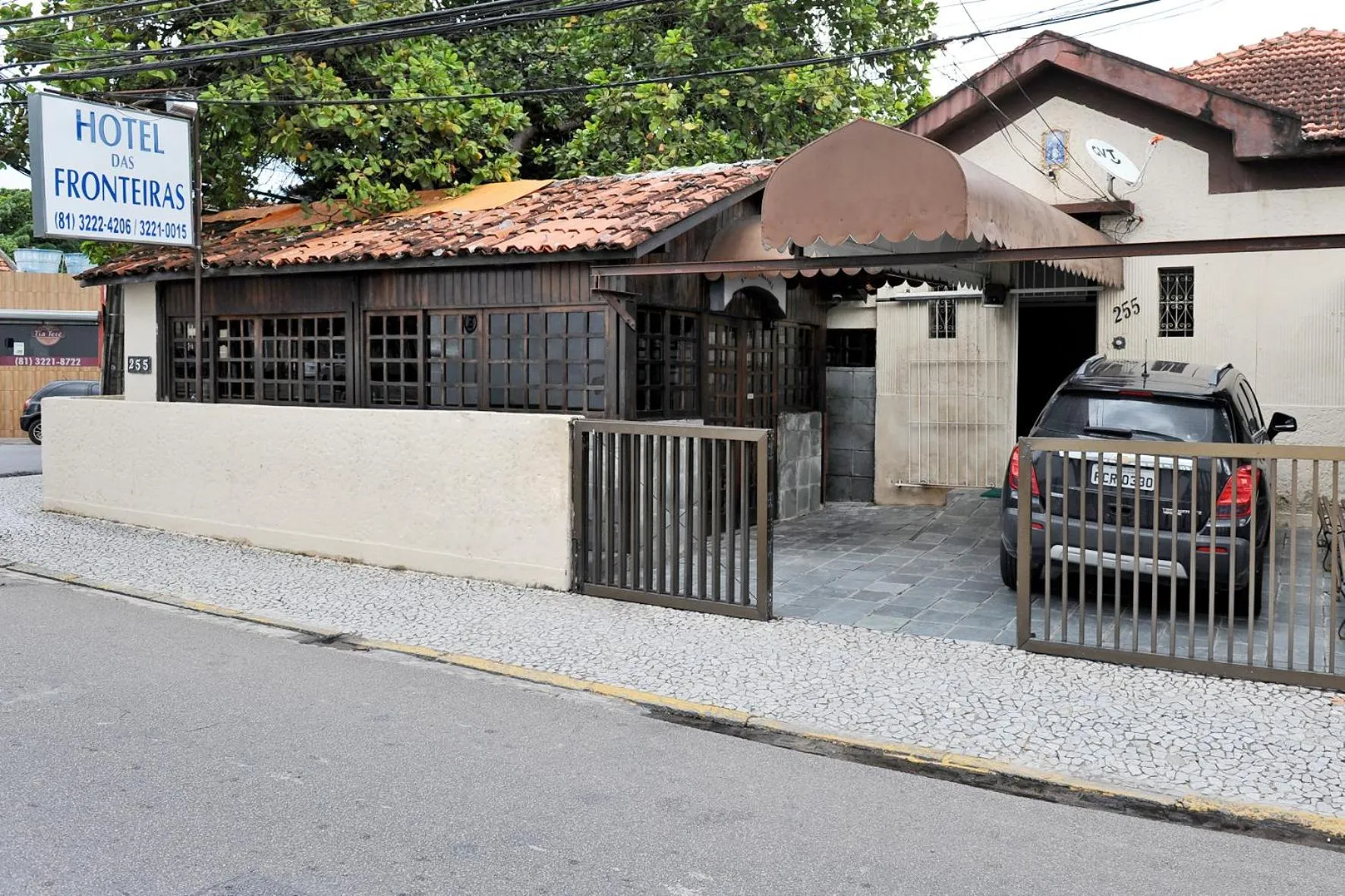 Hotel das Fronteiras